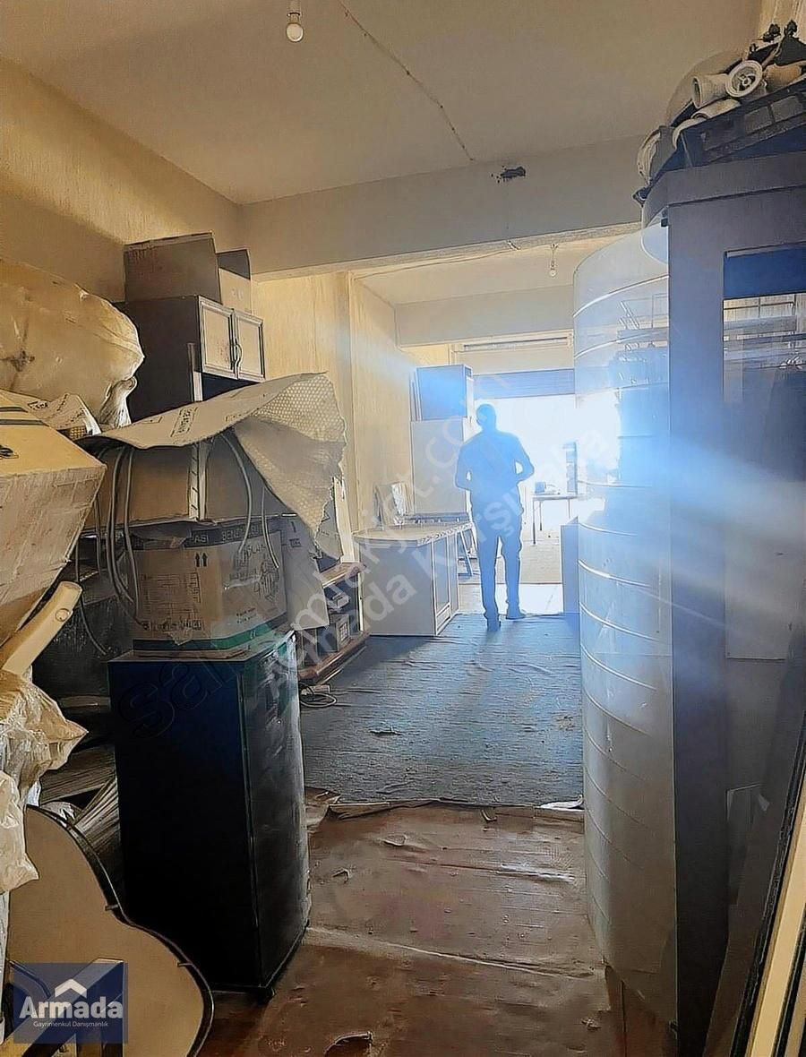 Menderes Gümüldür Fevzi Çakmak Mah De Satılık İşyeri - Görsel 12