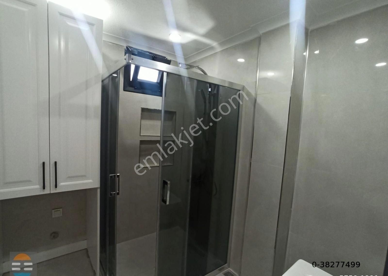 Ayvalık Altınova'da Geniş Bahçeli Lüks Sıfır Triplex Villa - Görsel 11