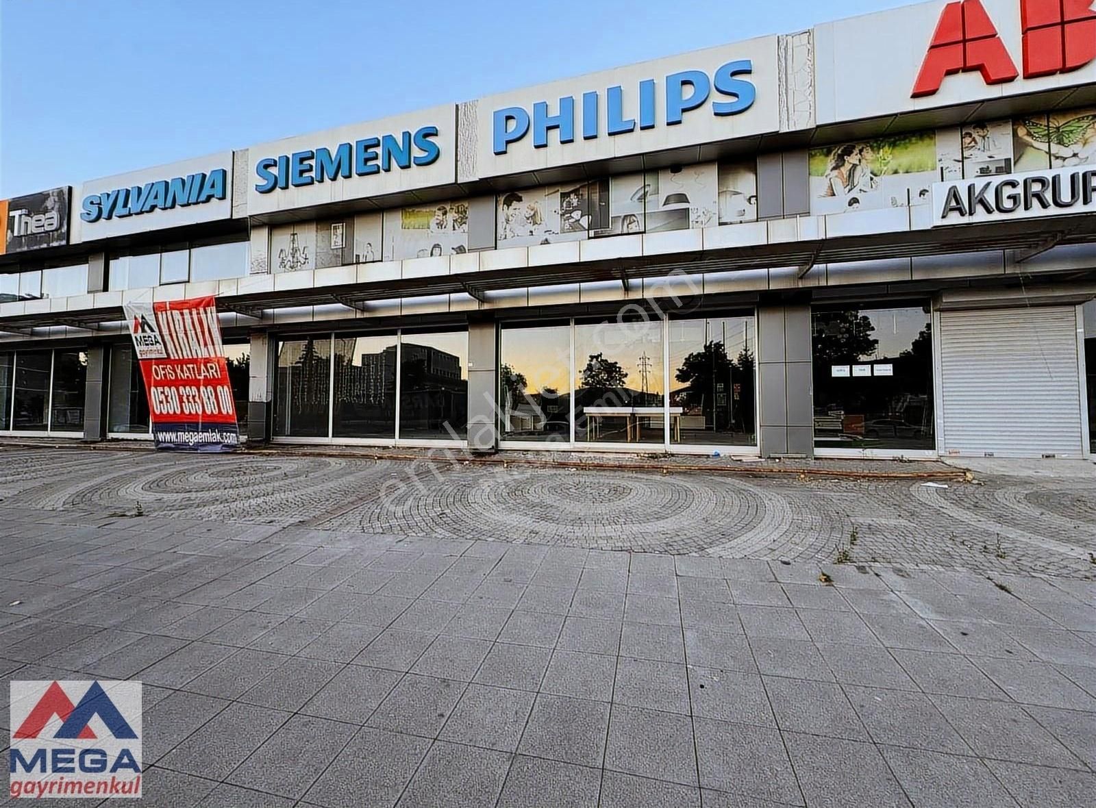 Yakacık Cadde Üstünde Kiralık Dükkan - Görsel 2