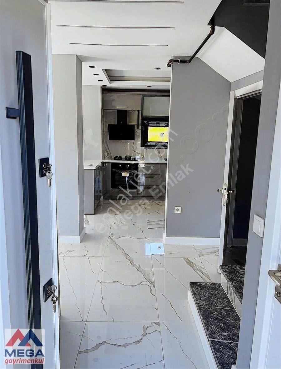 Güzel Bir Lokasyonda Villa