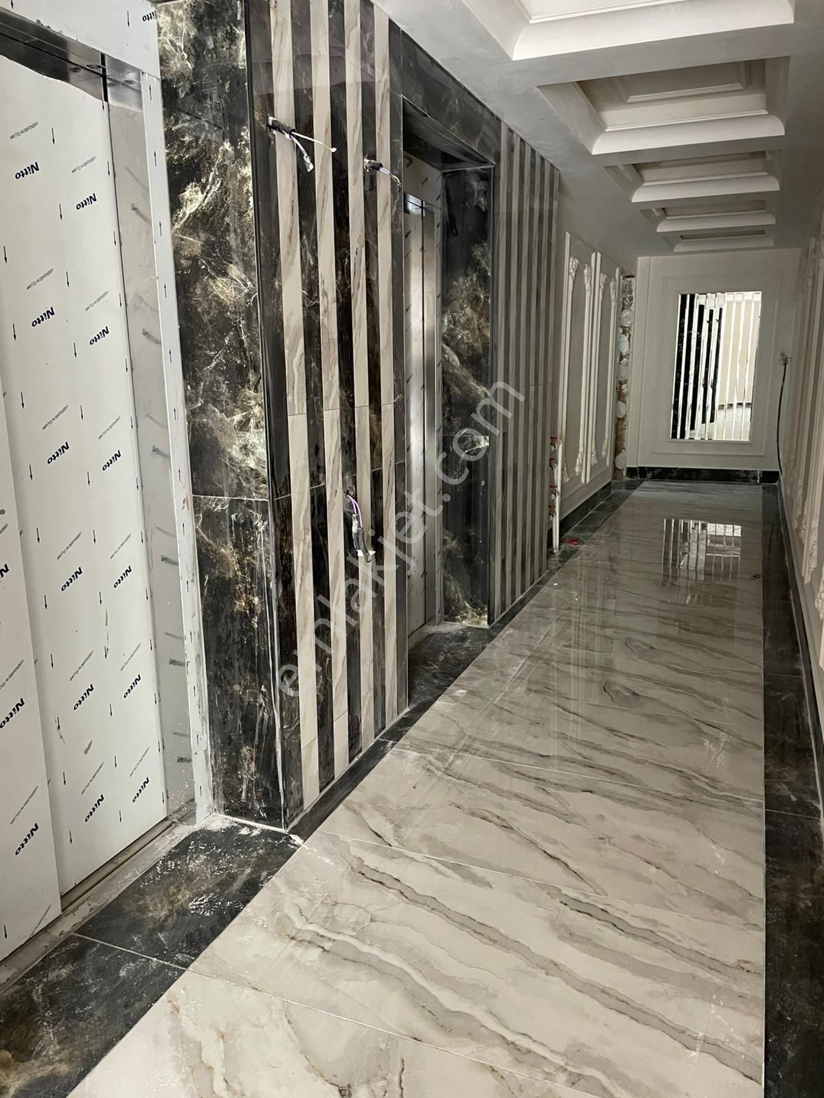 Truva // Onur Gündüzcü'den Havuzlu Lüks Site Ara Kat Satılık 2+1 - Görsel 21