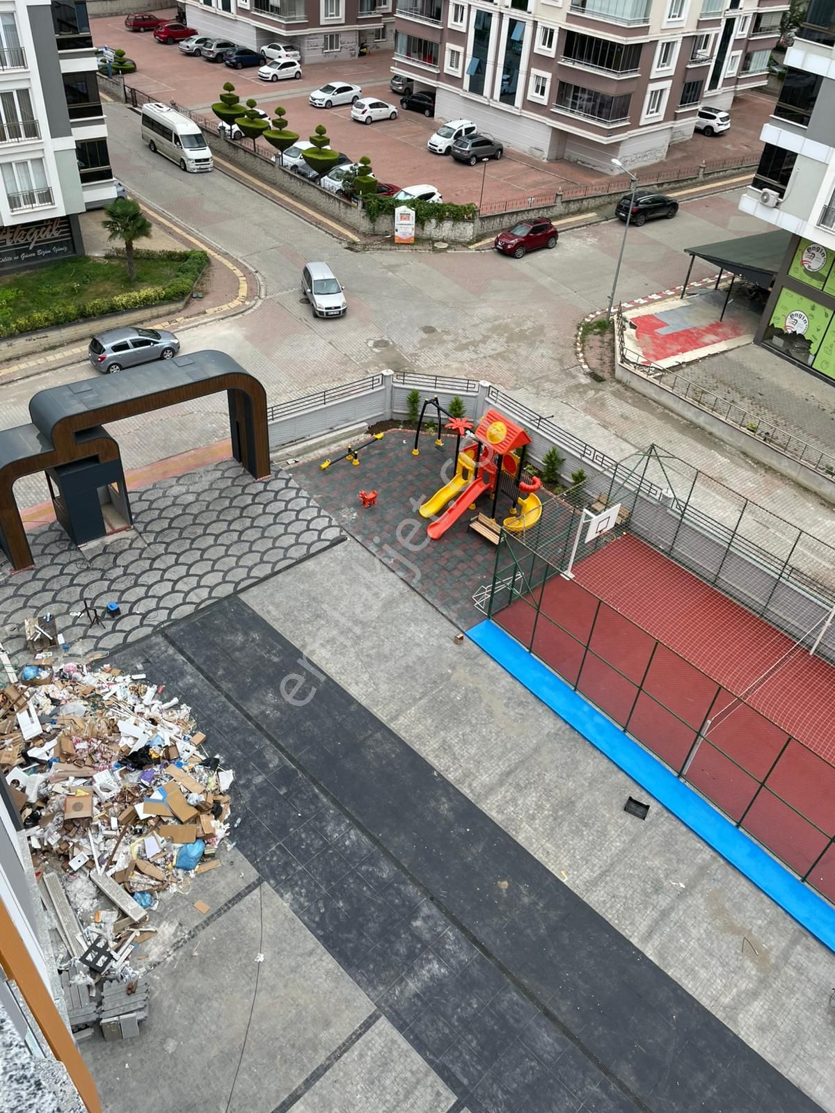 Truva // Onur Gündüzcü'den Havuzlu Lüks Site Ara Kat Satılık 2+1 - Görsel 24