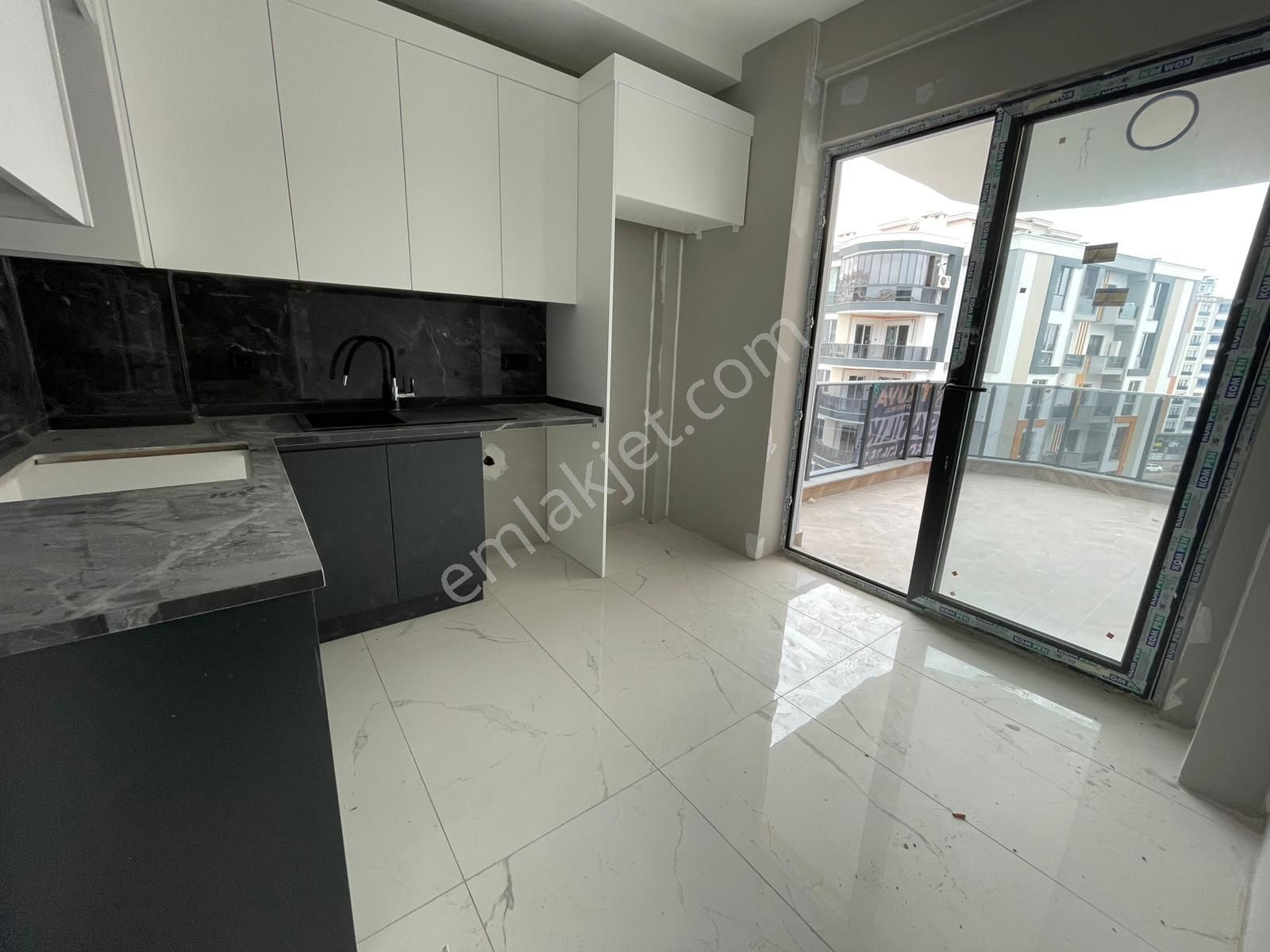 Truva // Onur Gündüzcü'den Havuzlu Lüks Site Ara Kat Satılık 2+1 - Görsel 4