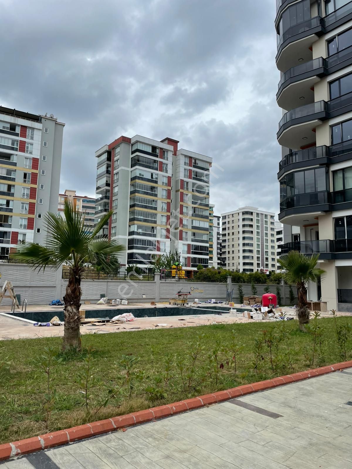 Truva // Onur Gündüzcü'den Havuzlu Lüks Site Ara Kat Satılık 2+1 - Görsel 22