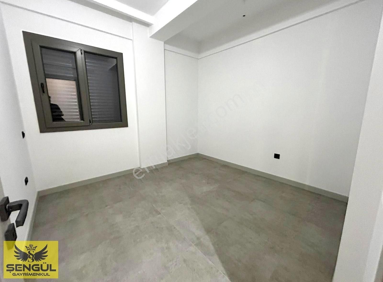 Şengül Gayrimenkul'den Yenişafakta Satılık 3+1 Lüx Daireler - Görsel 9