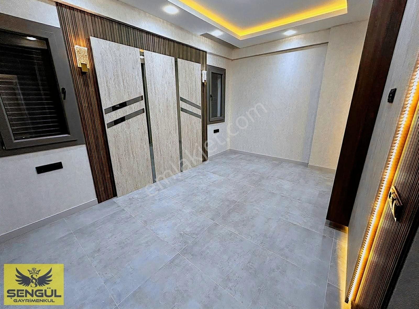 Şengül Gayrimenkul'den Yenişafakta Satılık 3+1 Lüx Daireler - Görsel 22