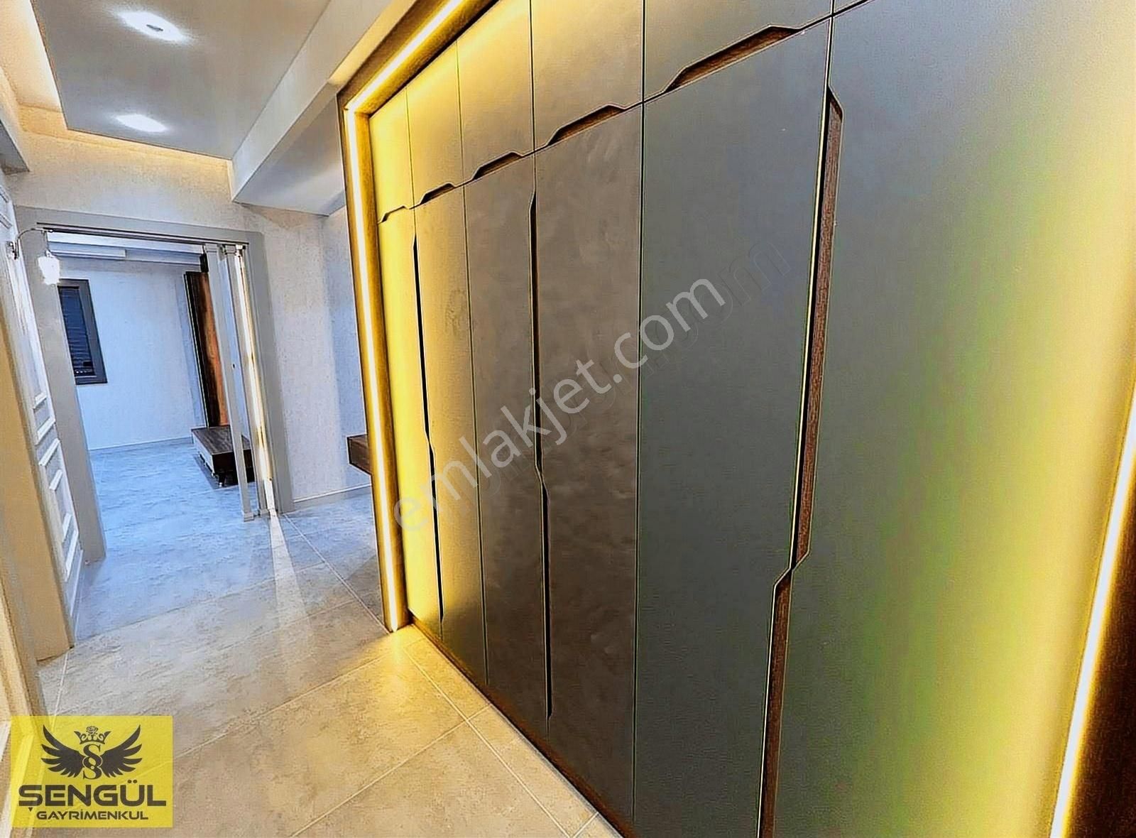 Şengül Gayrimenkul'den Yenişafakta Satılık 3+1 Lüx Daireler - Görsel 14