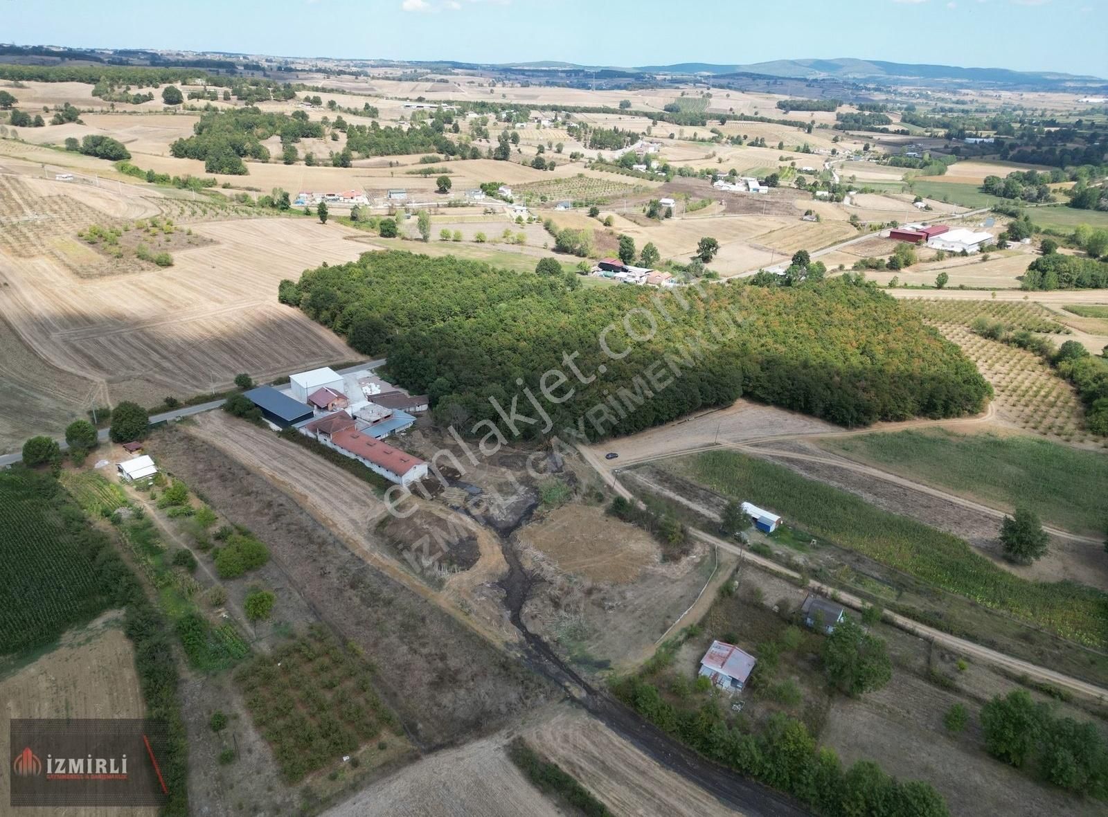 1382m2 Yola Cepheli Elektrik Ve Suyu Olan Yerleşim İçerisinde - Görsel 20