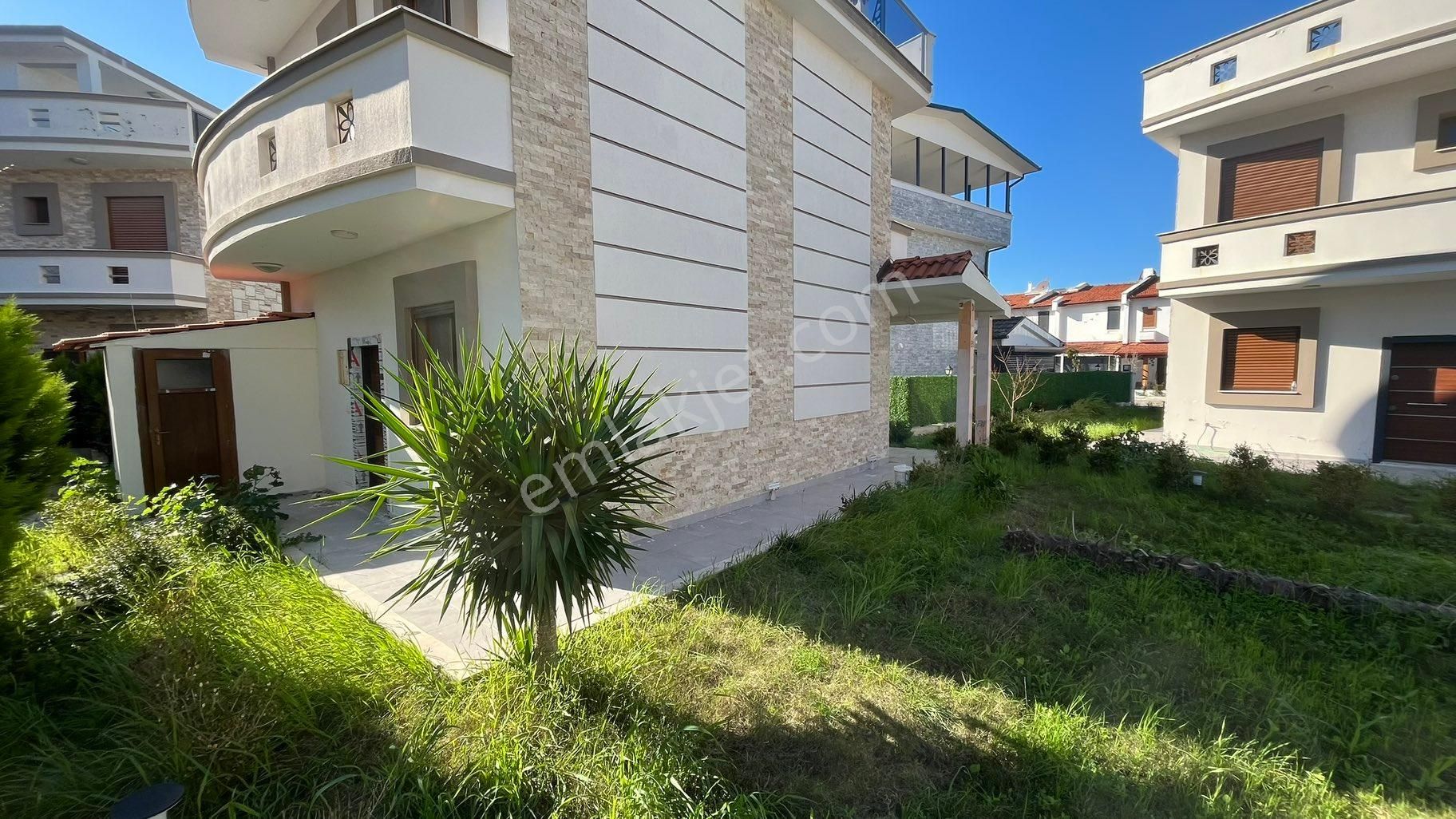 Denize 50metre Tek Müstakil Villa - Görsel 3