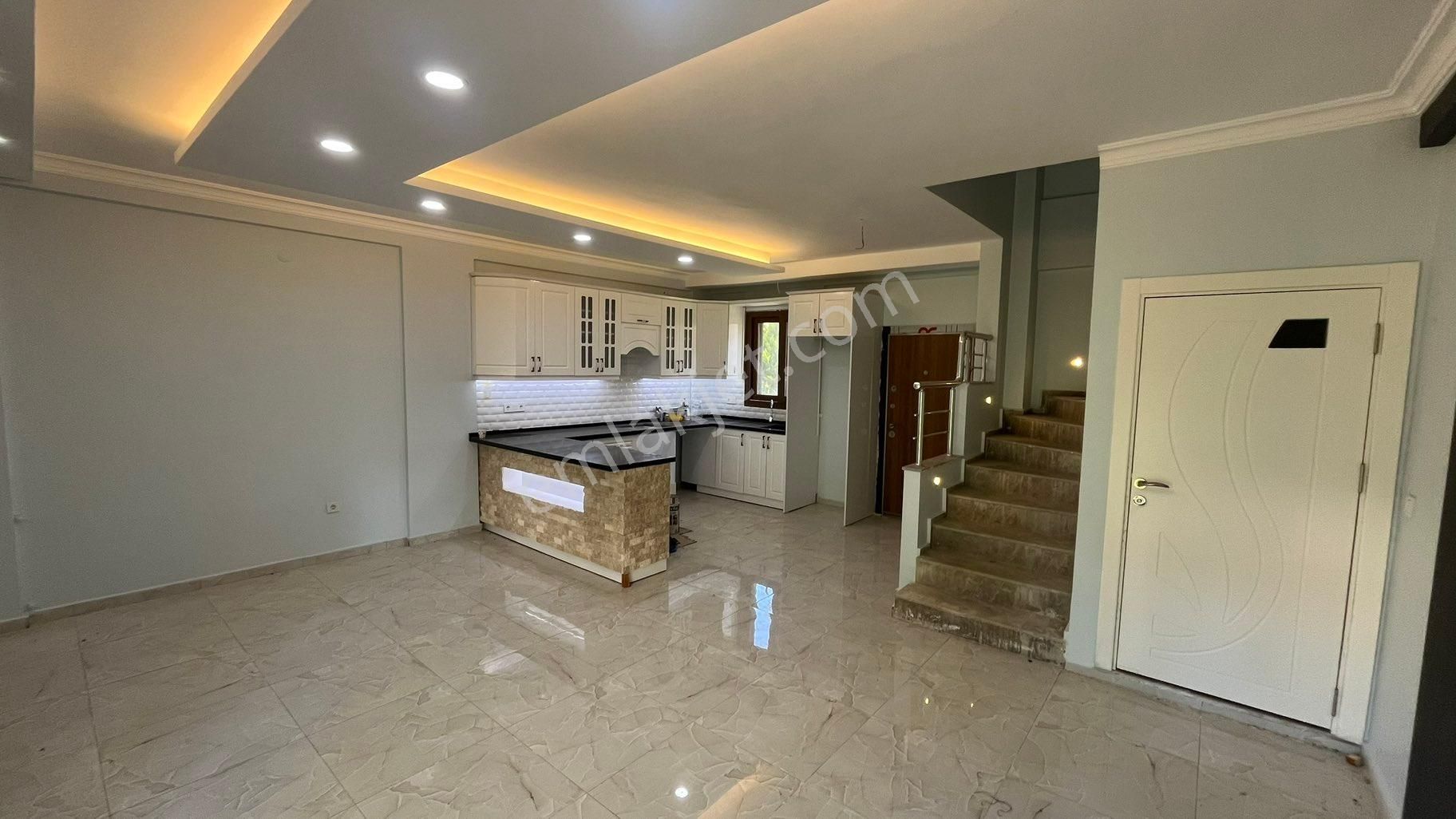 Denize 50metre Tek Müstakil Villa - Görsel 15