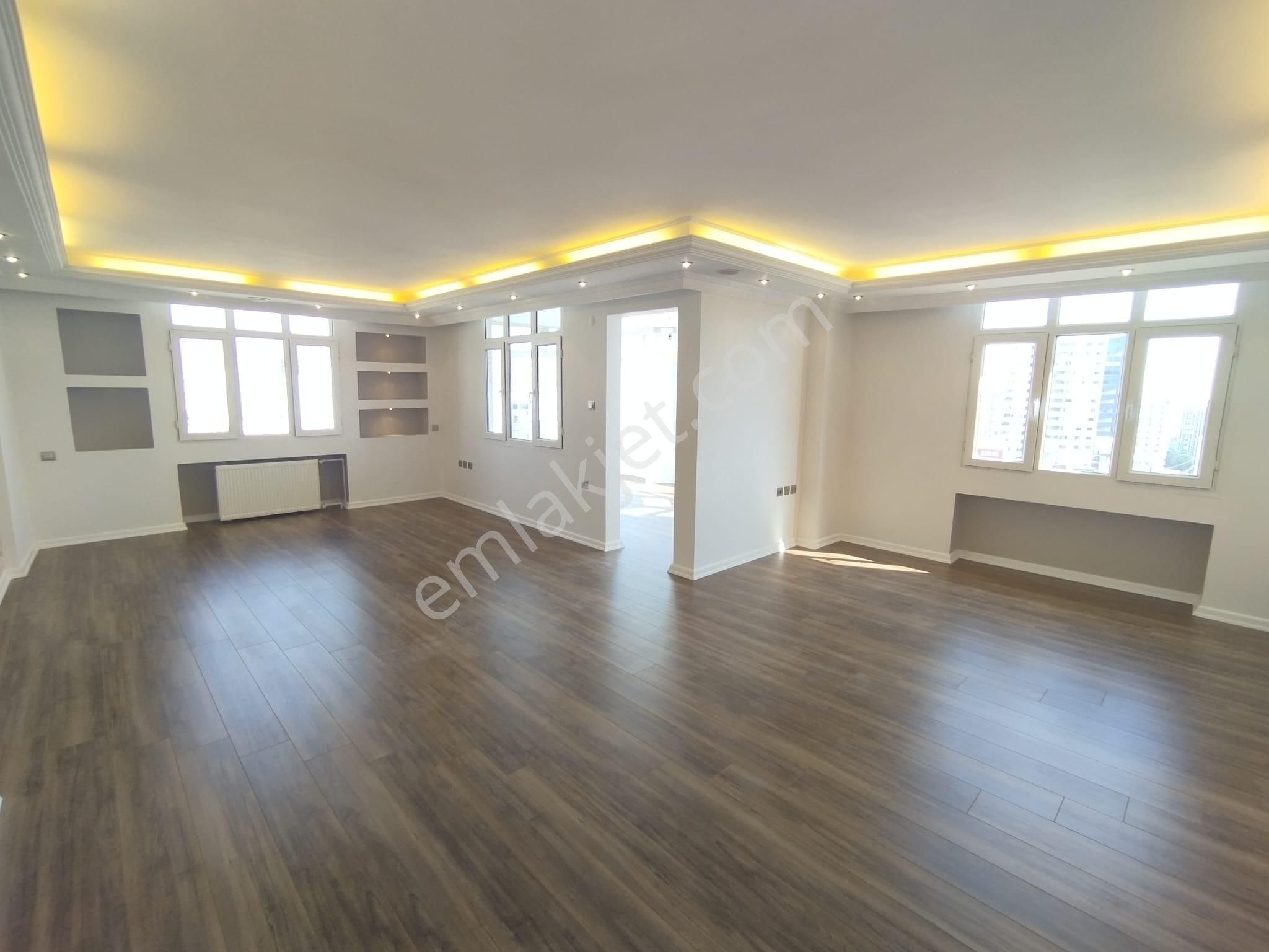 Turgut Özal İle Kenan Evren Bulvarı Kesişiminde Her Kat Tek Daire 4+1 Lüks Daire - Görsel 19