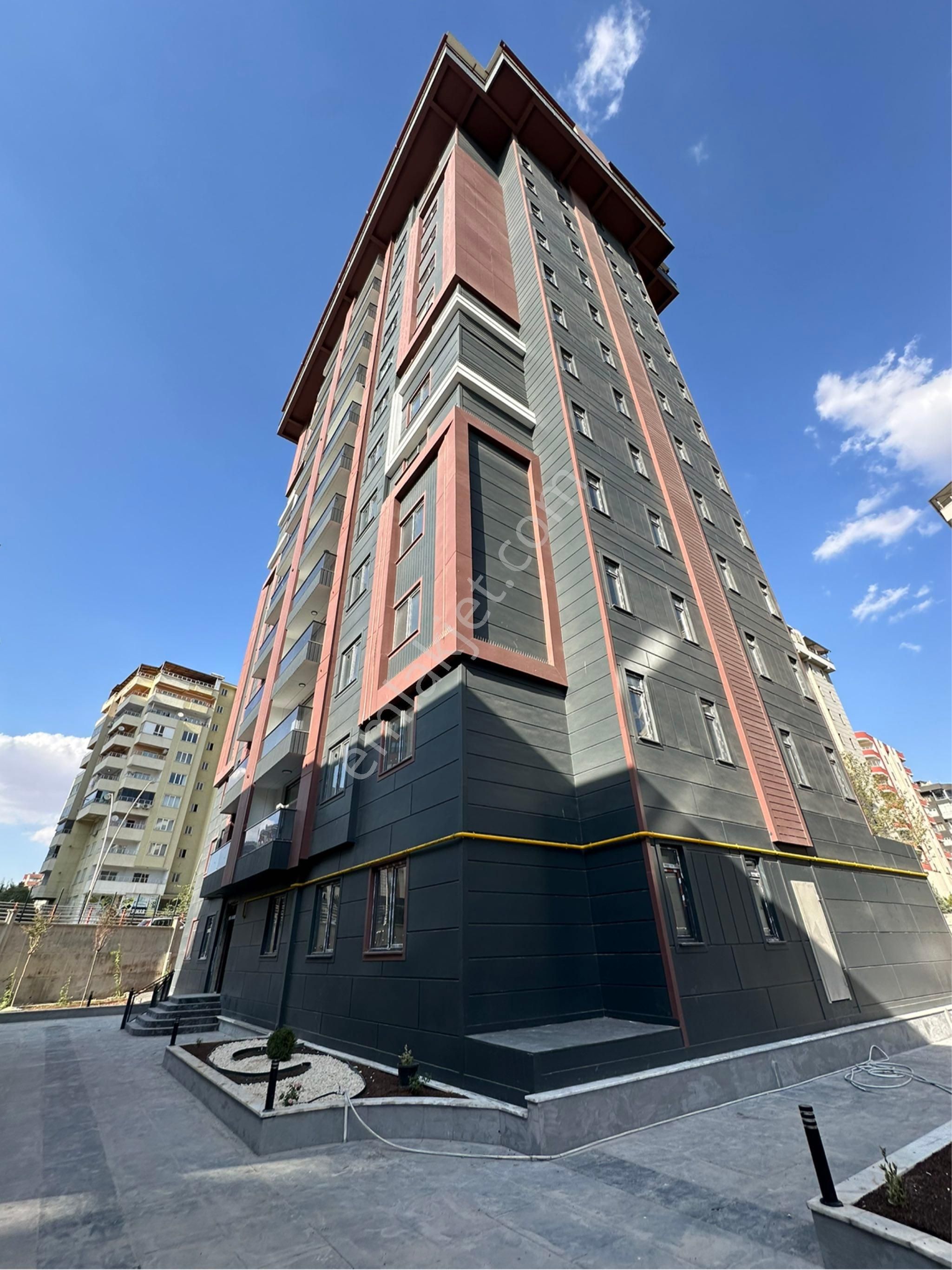 Akdem Emlaktan Kiralık Ultra Luks 2+1 Daire - Görsel 2