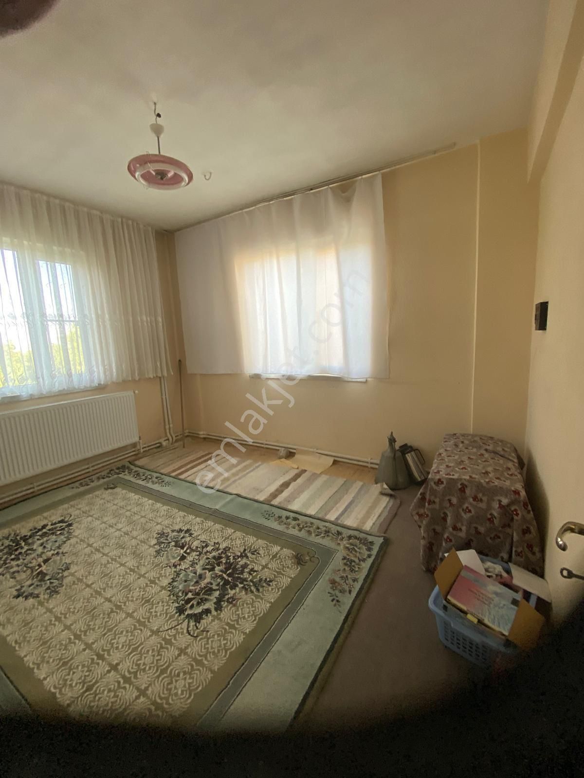 Dinamikten Nadirde Satlık Ev - Görsel 16