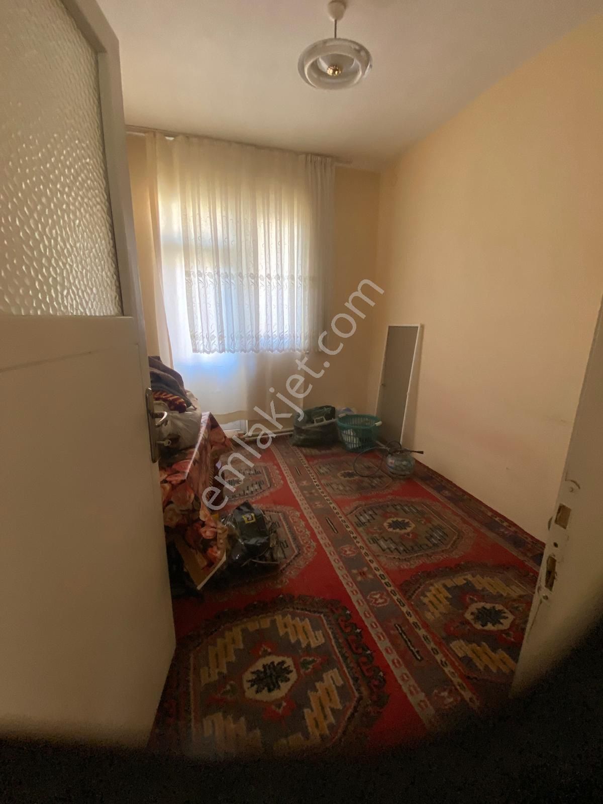 Dinamikten Nadirde Satlık Ev - Görsel 14