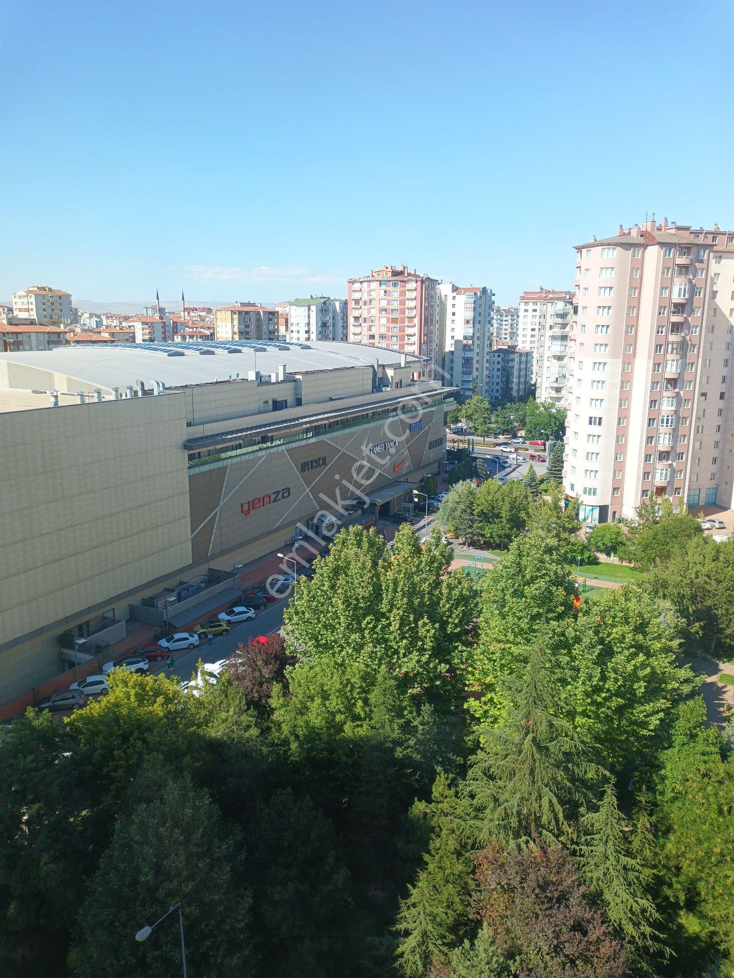 Tancgruptan Alpaslan Mah.satılık 4+1 230m2 Daire - Görsel 2