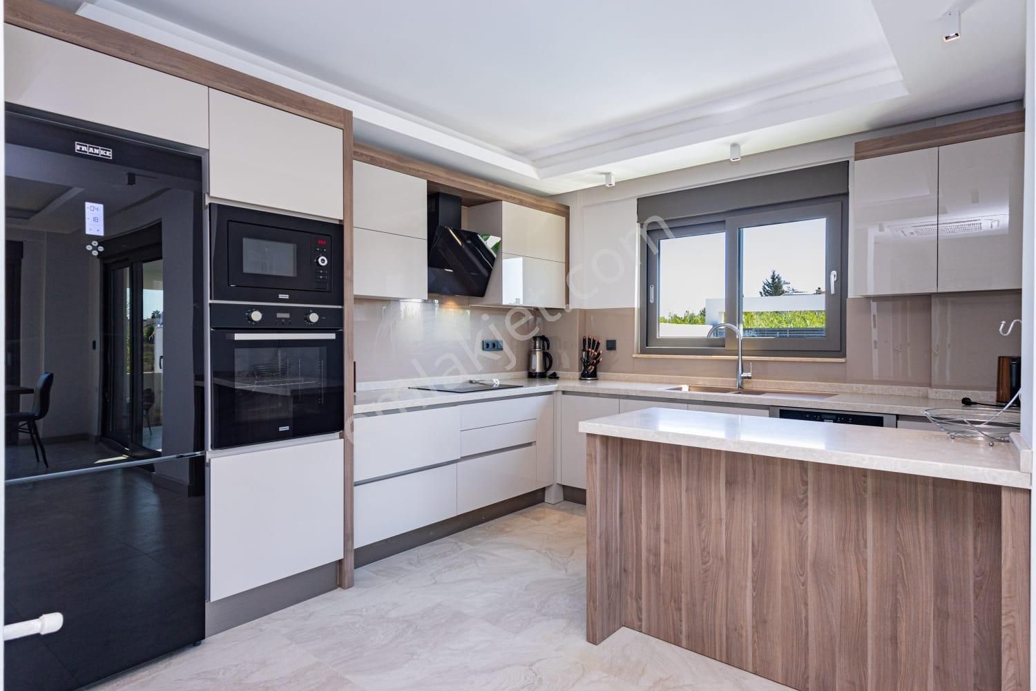 Kiralık Lüks Özel Havuzlu Villa 5+1 Venüs Villa - Görsel 12