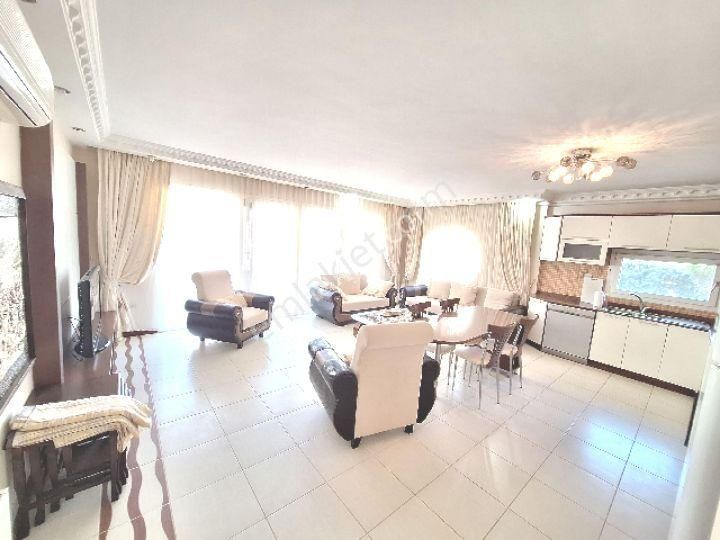 Kuşadası Ege Mahallesinde Havuzlu Doğalgaz Isıtmalı Rezidans 3+1 Eşyalı/eşyasız Kiralık Daire - Görsel 5