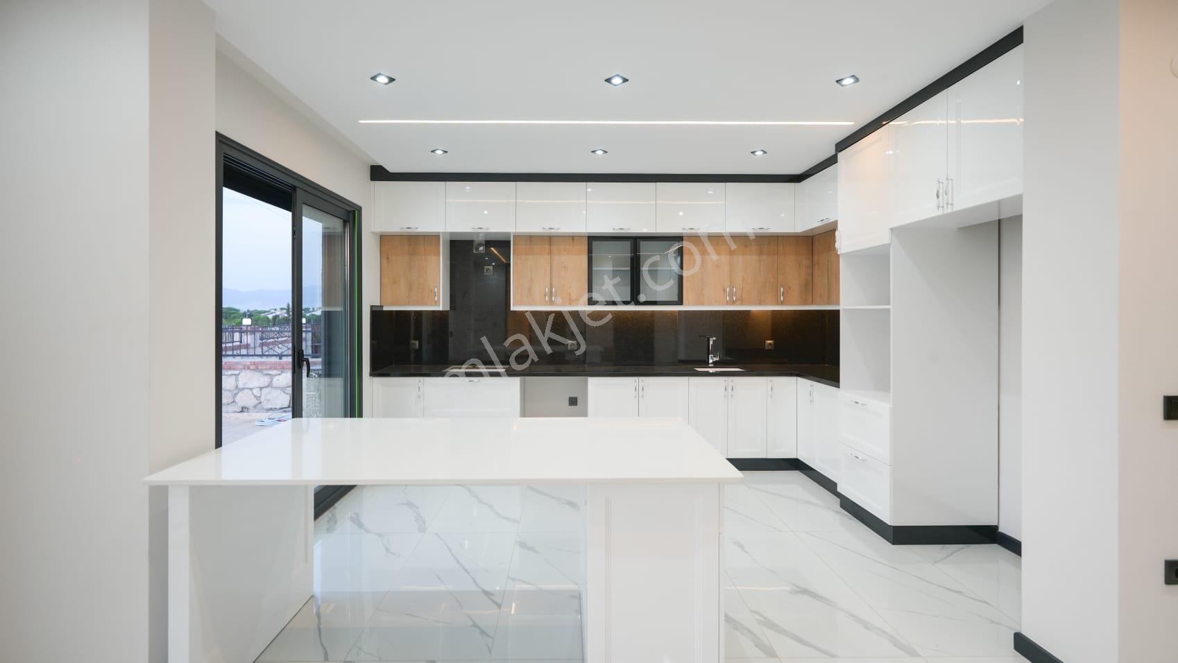 Aydın Didim Altınkum Yeşilkent Yolu 5+1 Satılık Villa - Görsel 14