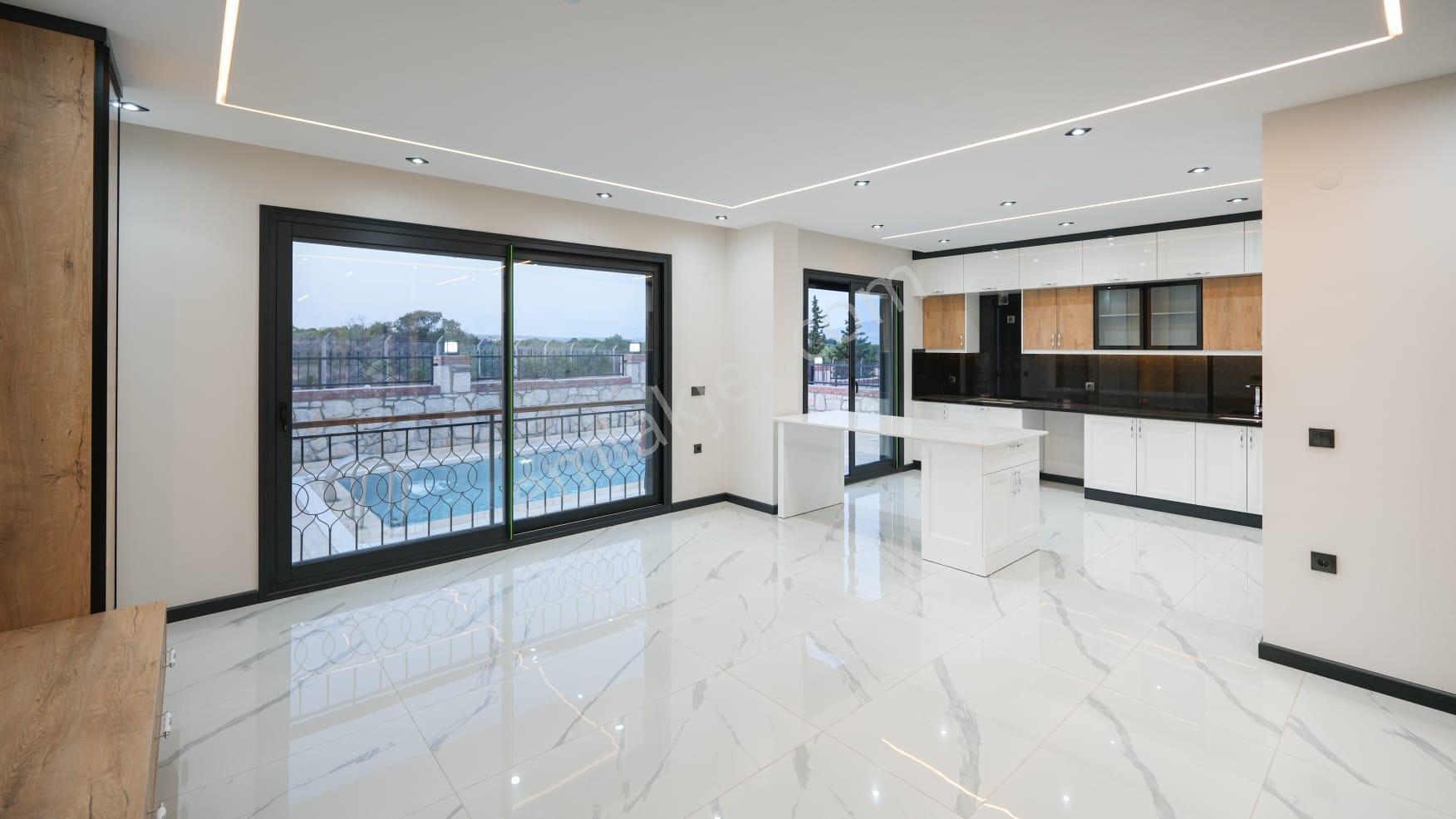 Aydın Didim Altınkum Yeşilkent Yolu 5+1 Satılık Villa - Görsel 19