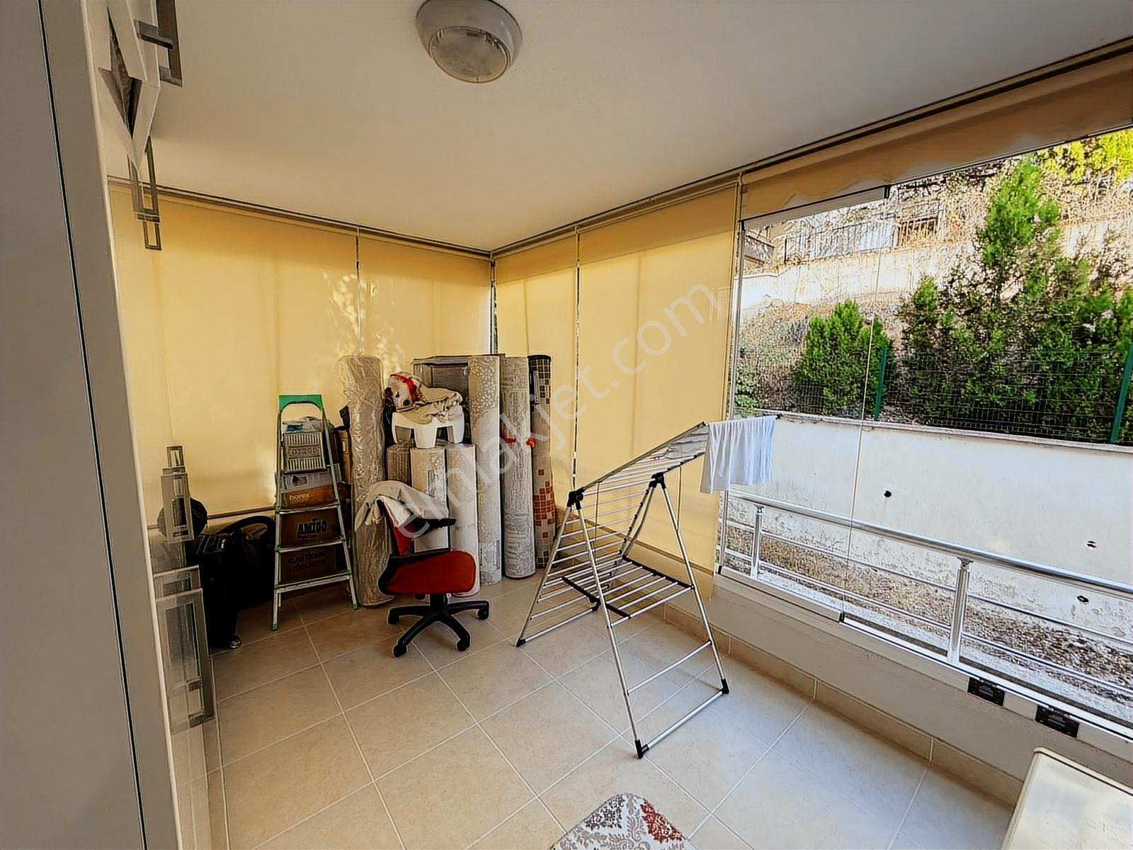 Çankaya Akpınar'da Cadde Üstü Satılık Ara Kat 185m2 3+1 Daire - Görsel 17