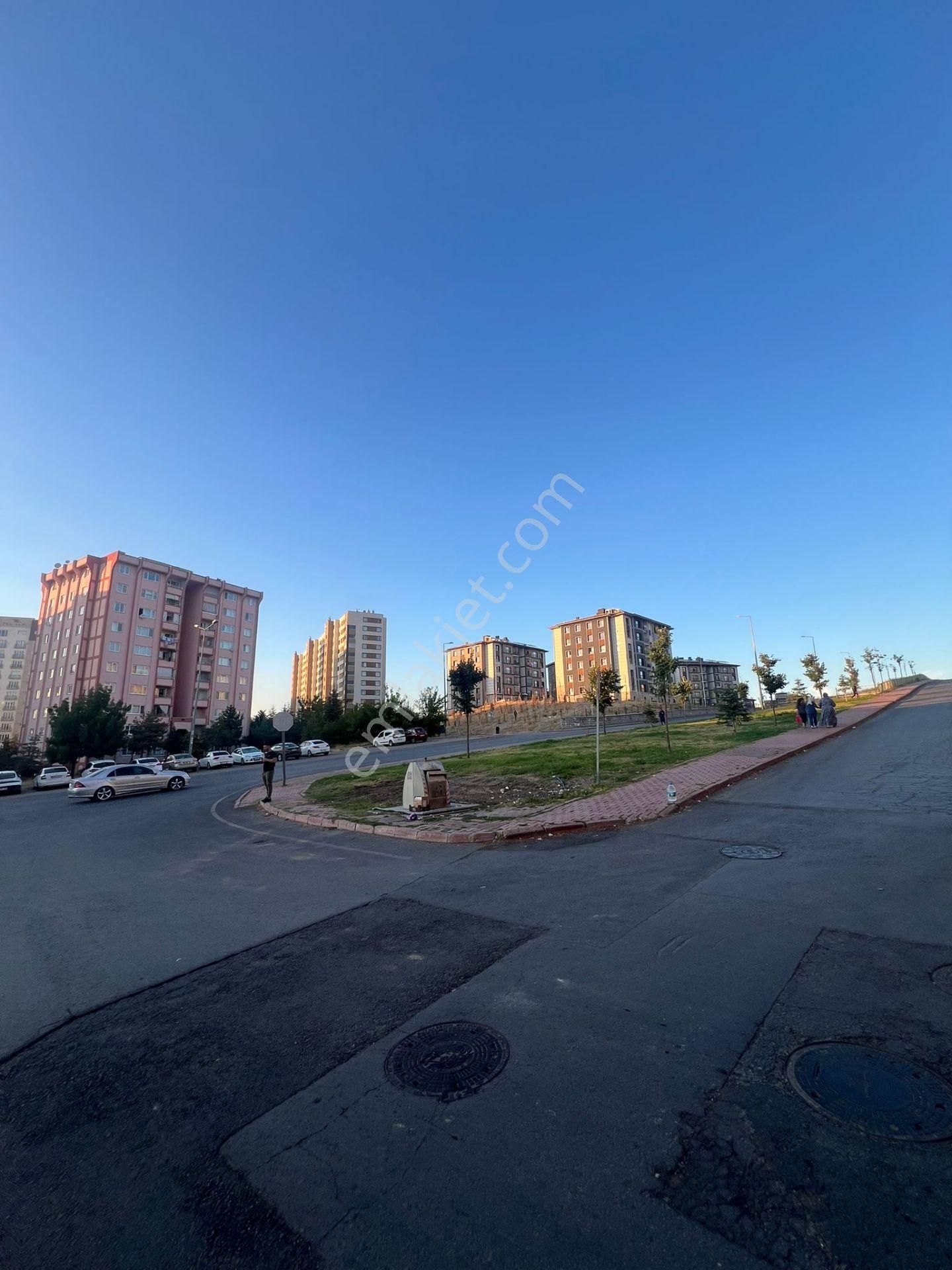 Elisa Gyo// Toki Demokrasi Mahallesi 6.bölge'de 112'lik 3+1 Satılık Daire - Görsel 8