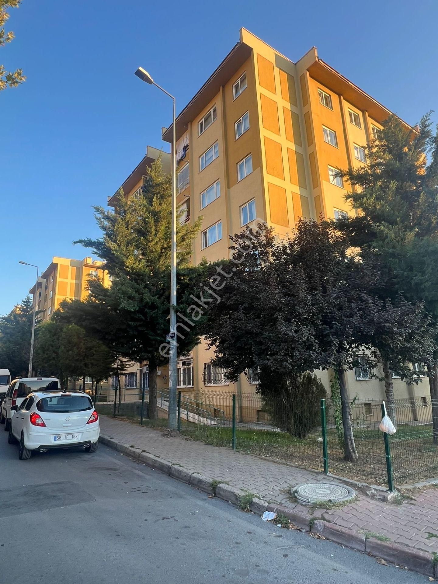 Elisa Gyo// Toki Demokrasi Mahallesi 6.bölge'de 112'lik 3+1 Satılık Daire - Görsel 9