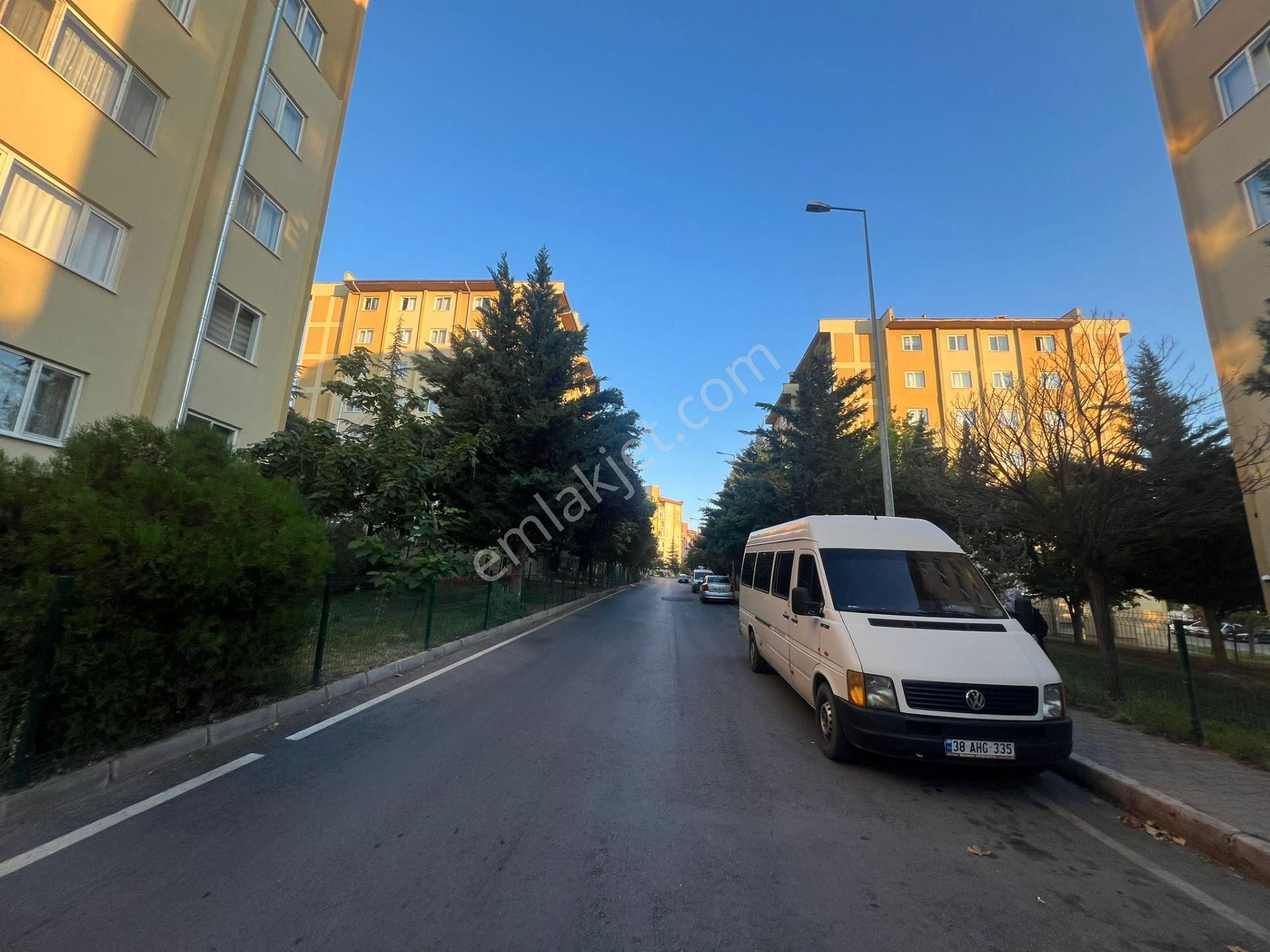 Elisa Gyo// Toki Demokrasi Mahallesi 6.bölge'de 112'lik 3+1 Satılık Daire - Görsel 4