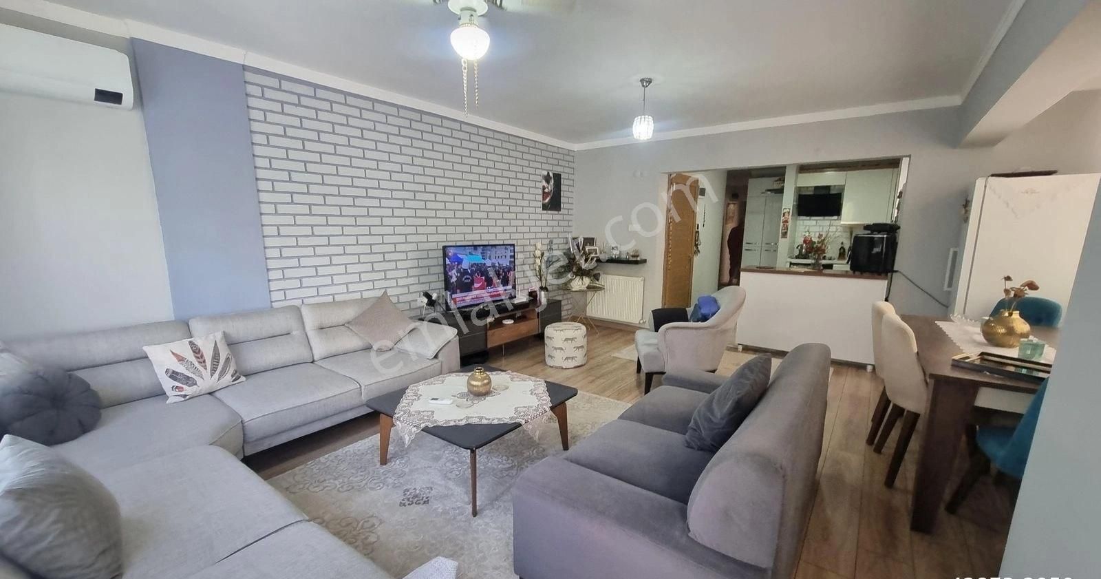 Bostanlıda Sahile Yakın İçi Full Yapılı 3+1 Satılık Daire - Görsel 3