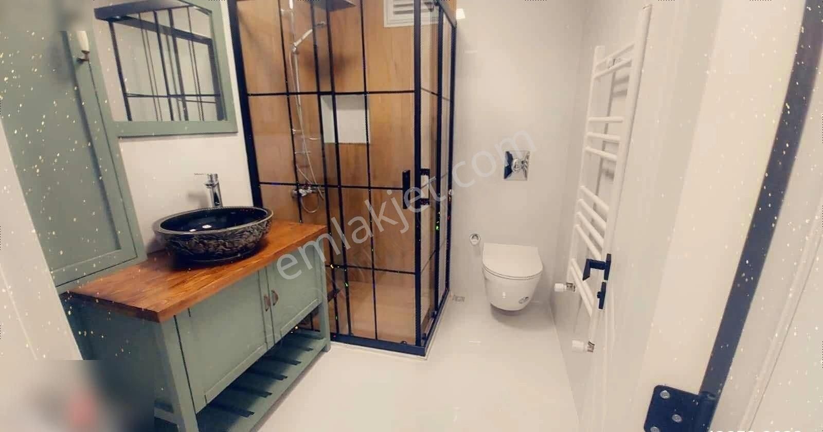 Ren'den Çamlıkta İçi Full Yaılı Köşe 3+1 Satılık Daire - Görsel 15