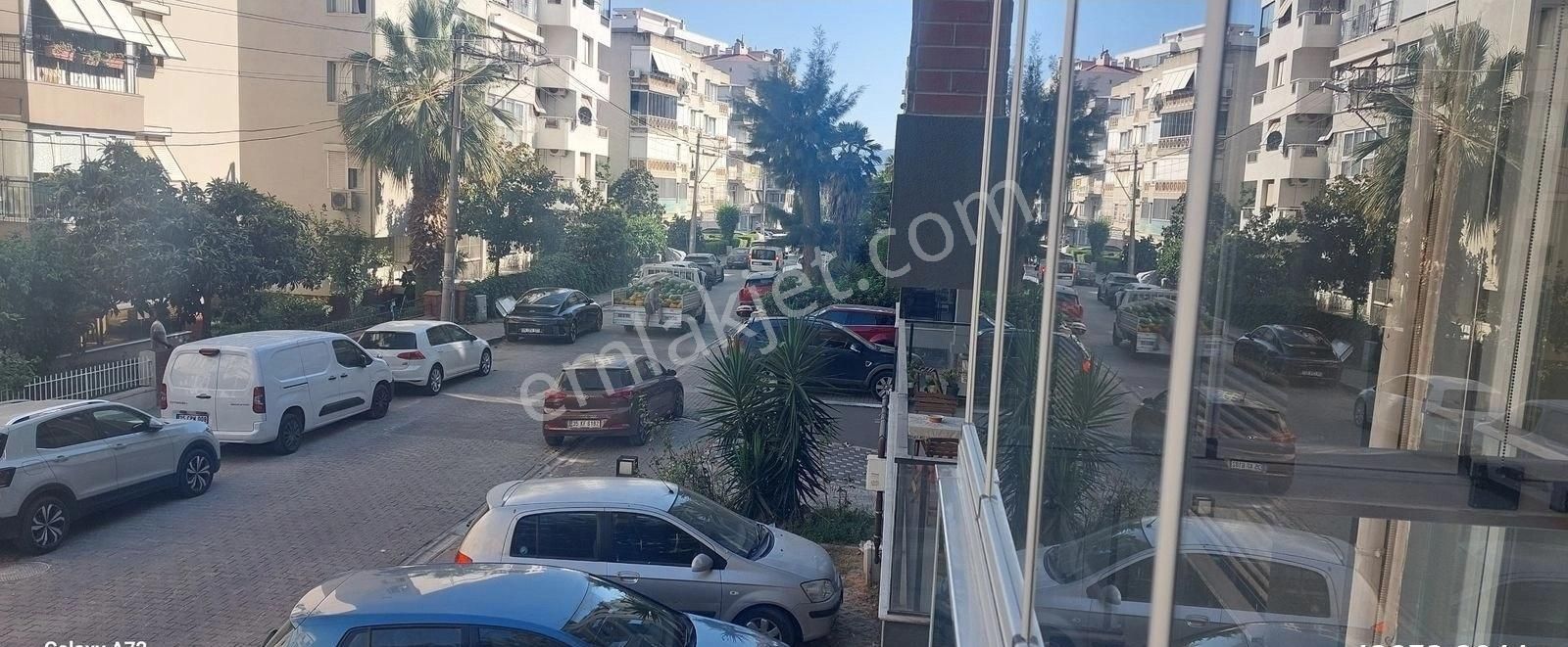 Bostanlı Merkezde İçi Full Yapılı 3+1 Satılık Daire - Görsel 27