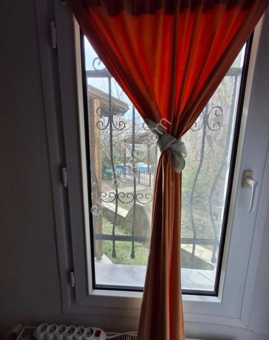 İzmir Yeni Foçada 4+1 Satılık - Görsel 3