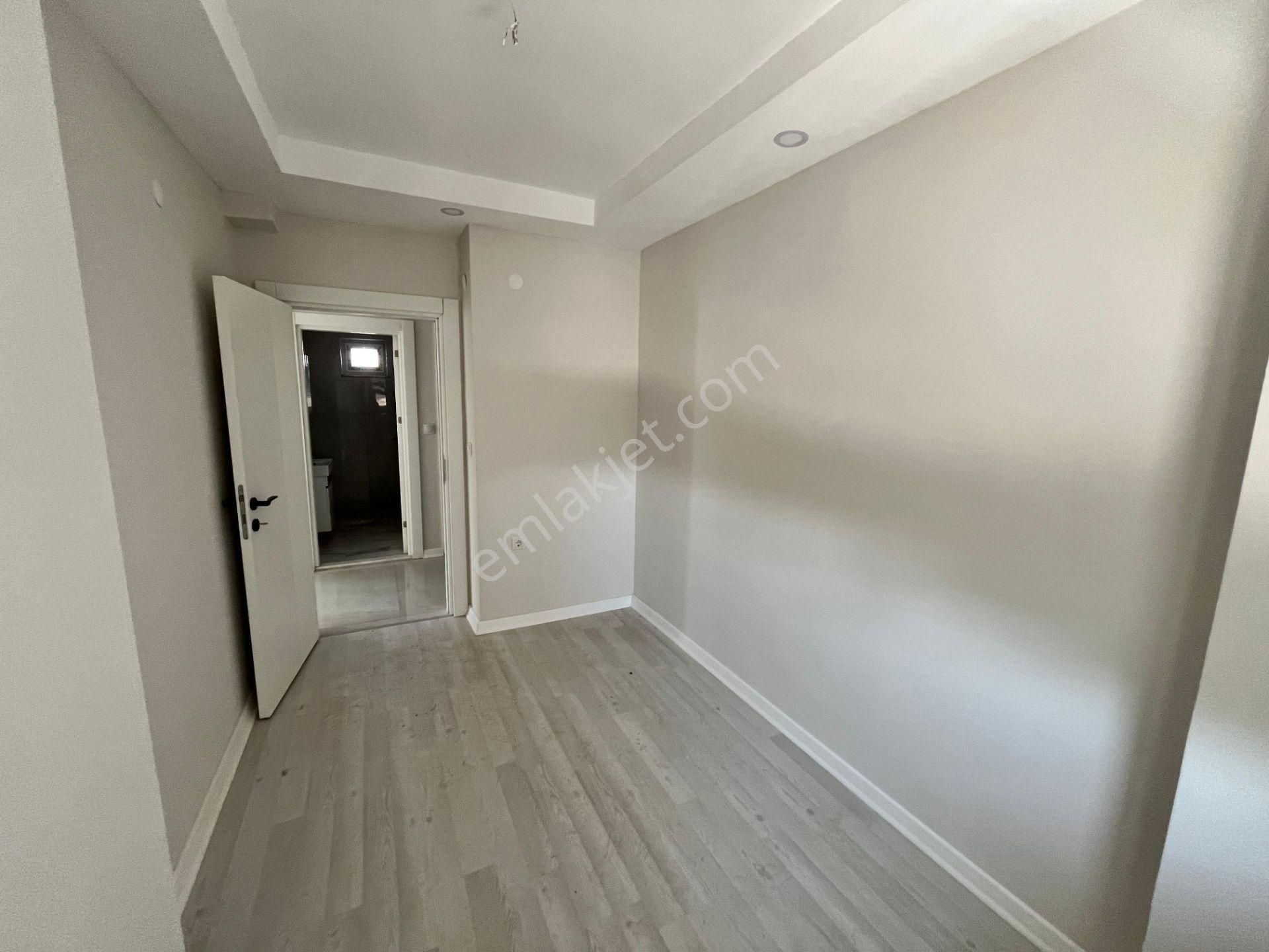 Ayrı Mutfaklı, Katta, Geniş Kullanışlı Sıfır 2+1 - Görsel 19