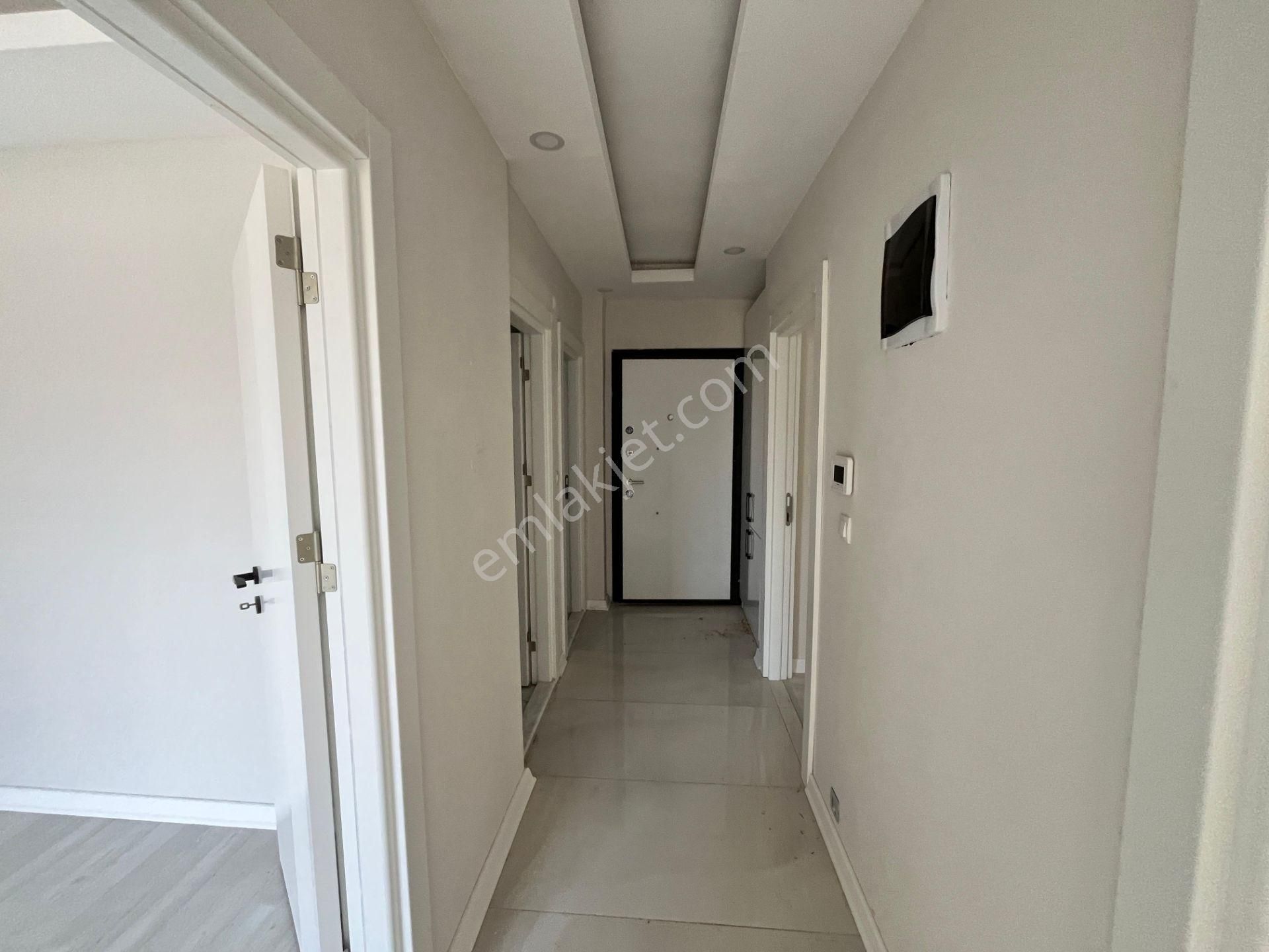 Ayrı Mutfaklı, Katta, Geniş Kullanışlı Sıfır 2+1 - Görsel 11