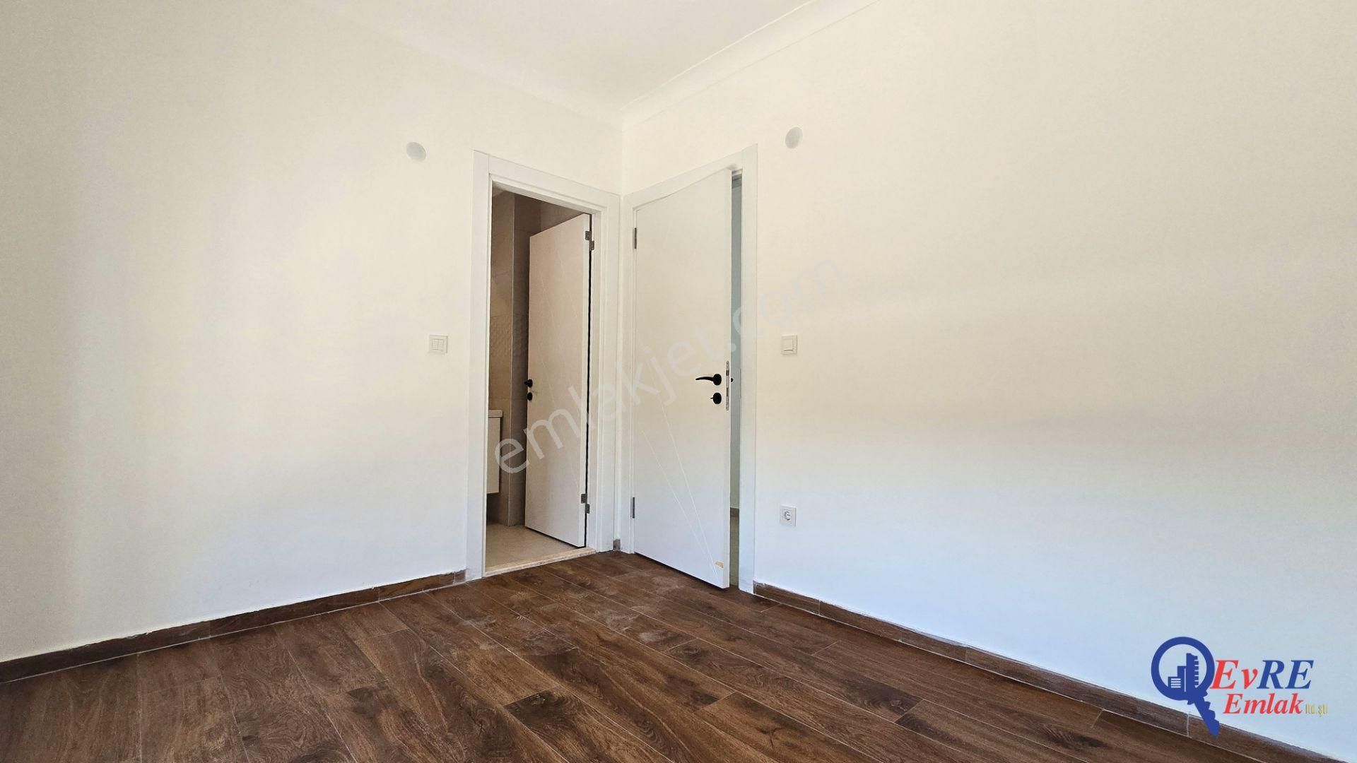 Evre Emlaktan Küçükköyde Kiralık 2+1 Daire 3 Banyo & Wc - Görsel 34