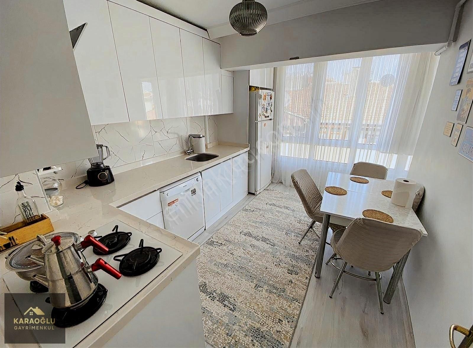 Karaoğlu Gayrimenkul'den Karakaya'da Cadde Üstü 3+1 Daire - Görsel 6