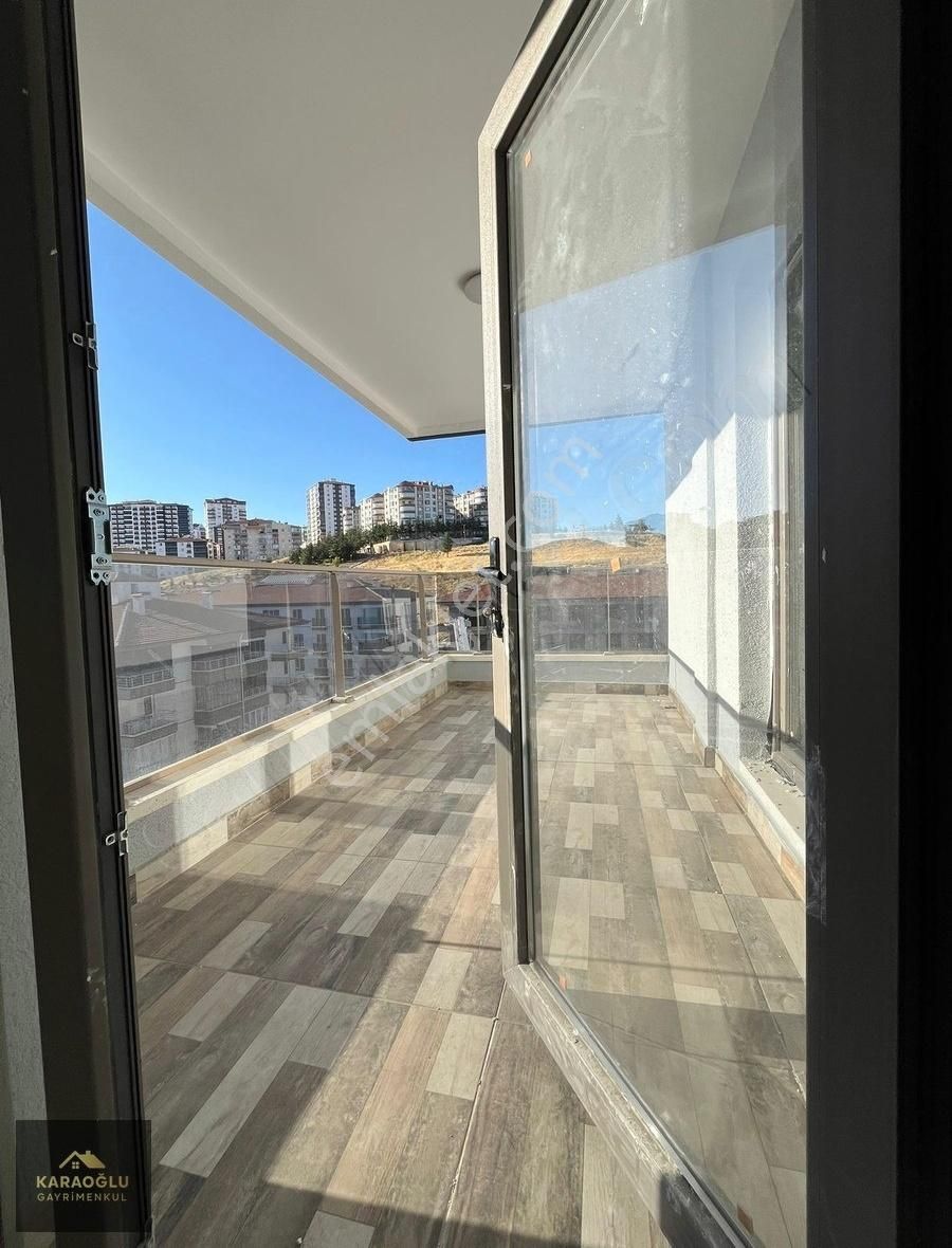 Karaoğlu Gayrimenkul'den Karakayada Sıfır 3+1 Lüks Daire - Görsel 10