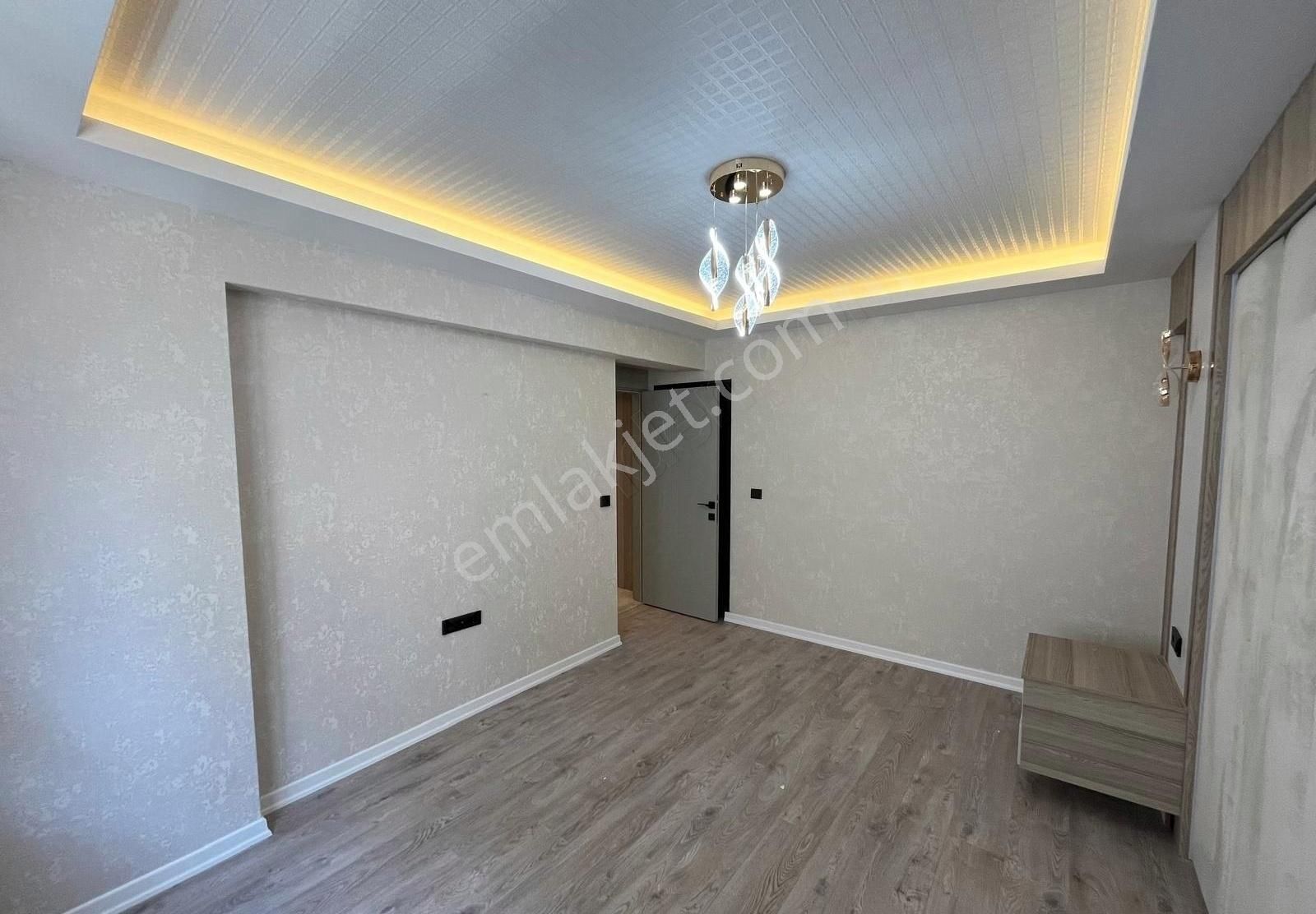 Karaoğlu Gayrimenkul'den Karakaya Mahallesinde 3+1 Daire - Görsel 4