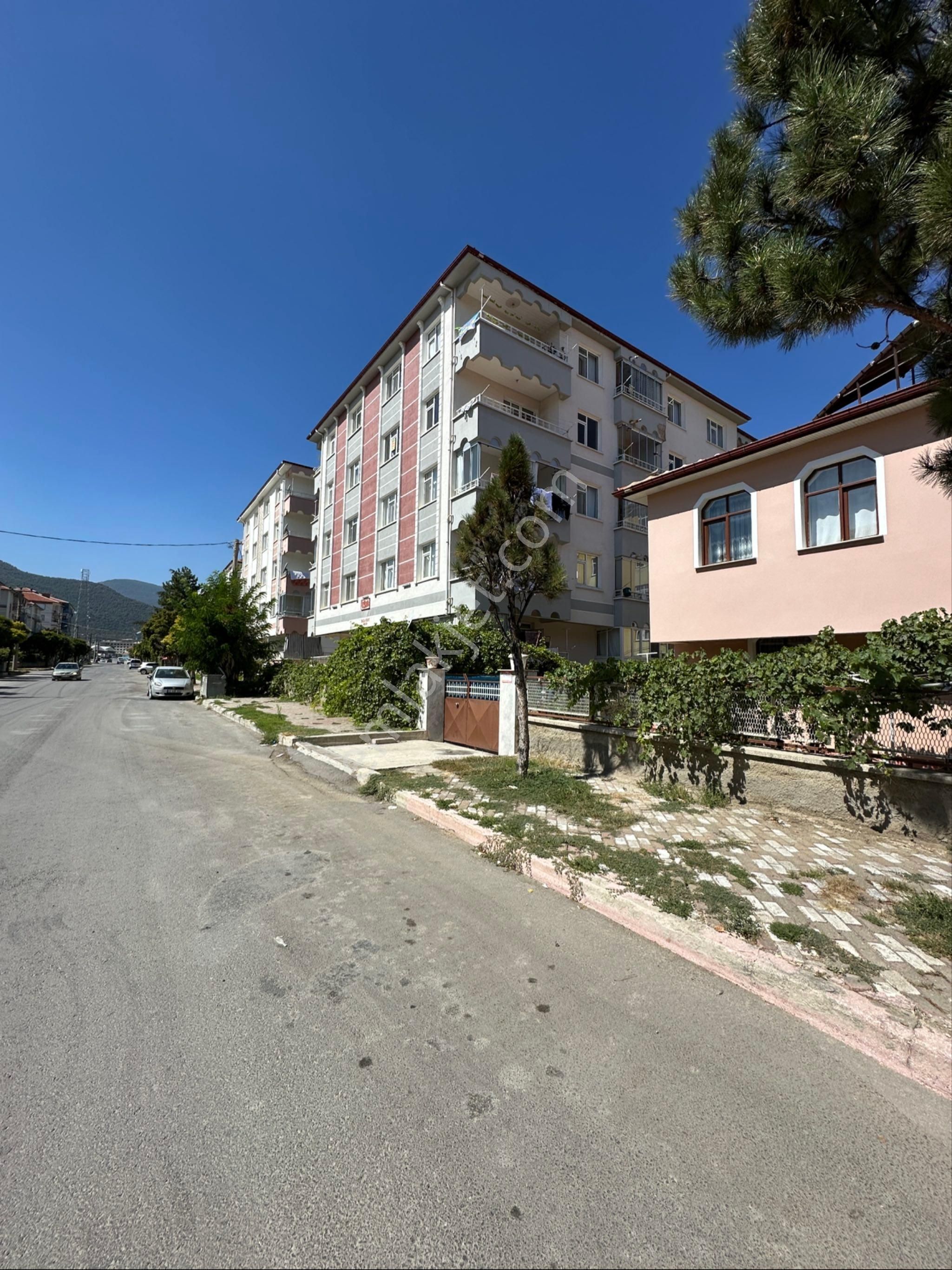 Dinç Emlaktan İstasyon Mahallesinde Satılık Daire - Görsel 3