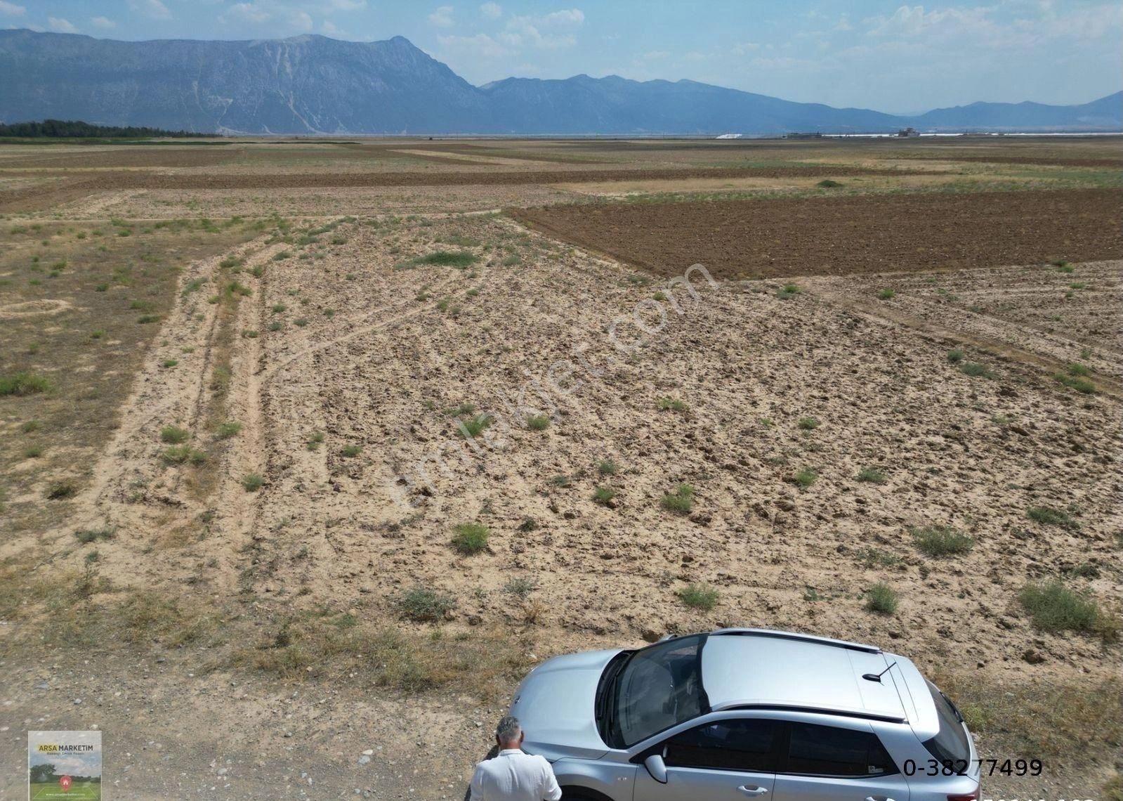 Yola Cepheli Fabrikaların Yakınında 1252 M2 Tarla