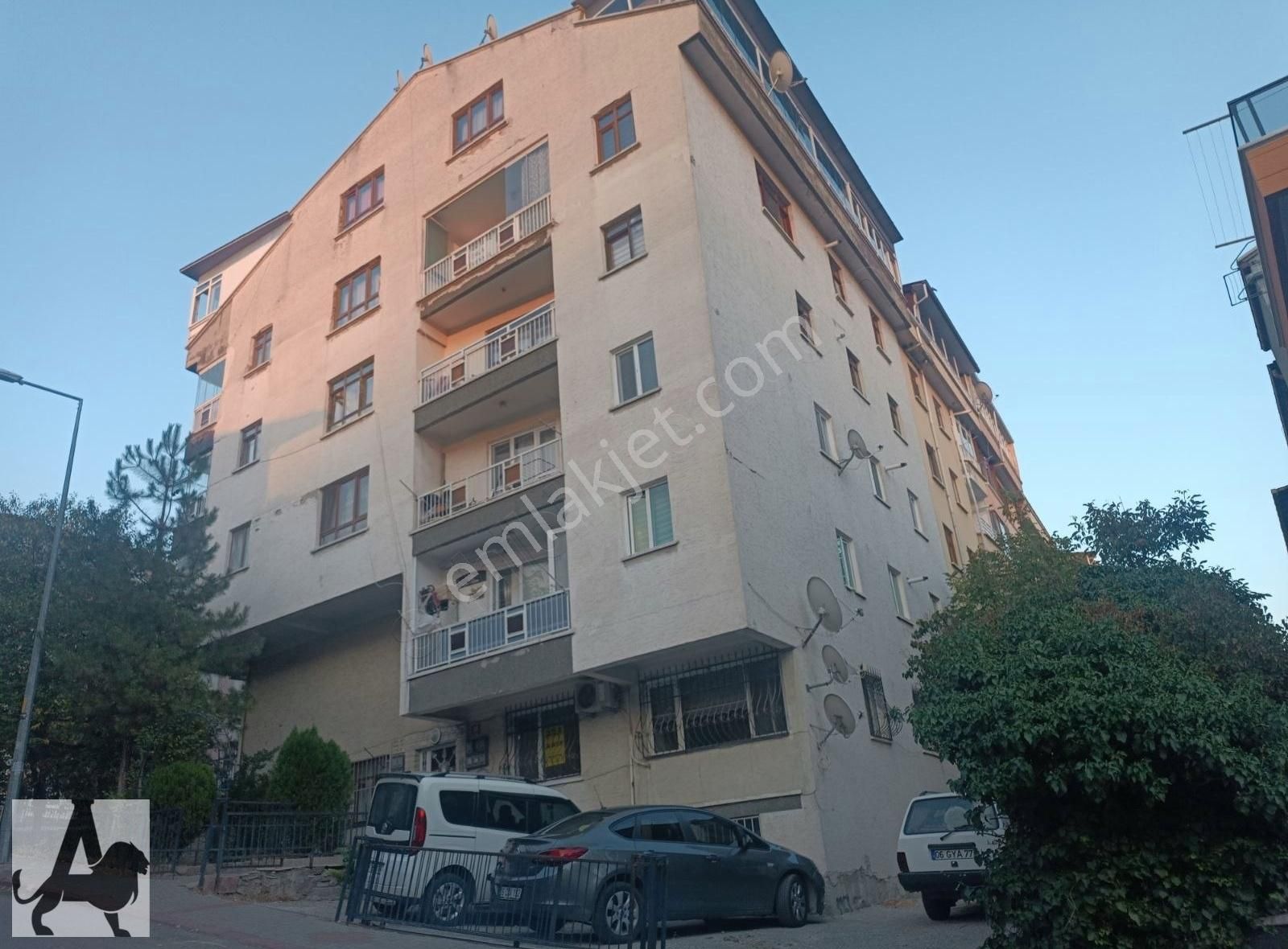 Ali Bey'den Ragıp Tüzün Caddesi 2+1, Yapılı - Görsel 5