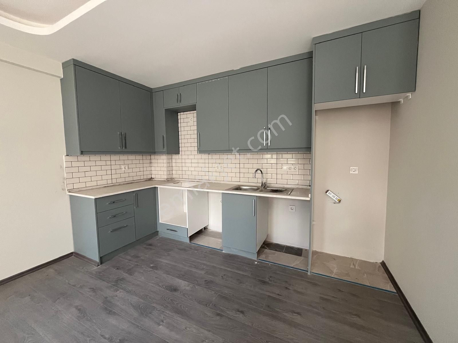 Goldhouse Dan Satılık Daire Sıfır Merkezi Konumda 2+1 Bahçe Katı - Görsel 8