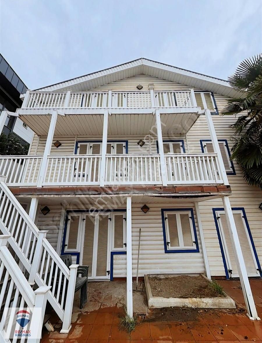 Tuzla Aydınlı Da Müstakil 3 Hatlı Havuzlu Eşsiz Fırsat Villa - Görsel 15