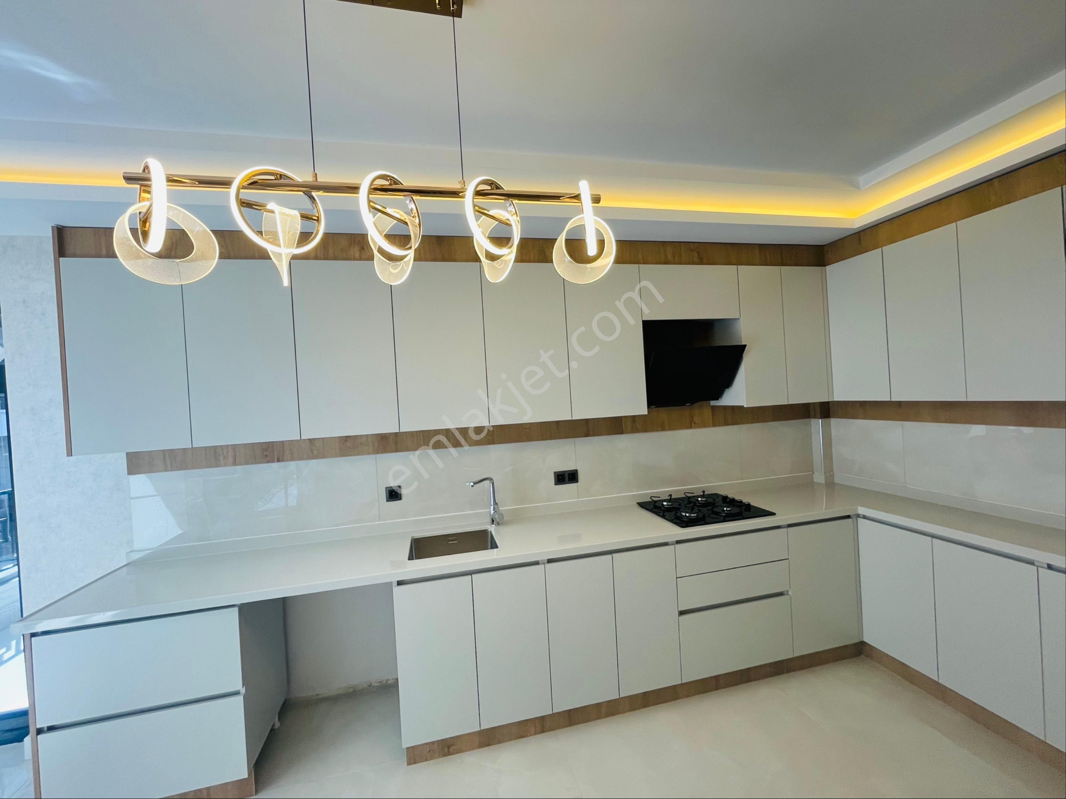 Öz Eda Dan Satılık 3+1 Full Yapılı Daire Bağlum Hisar Da - Görsel 2