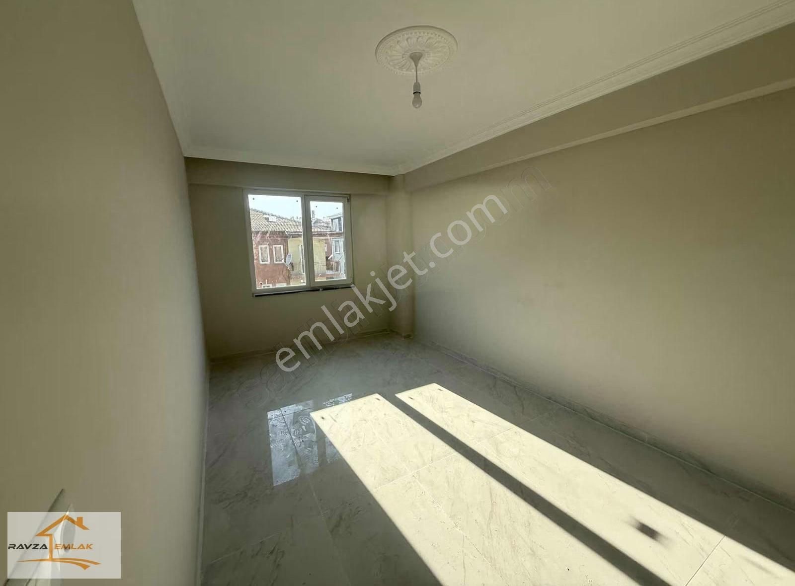 Sahipata Mahallesin De Satılık 3+1 Daireler - Görsel 15