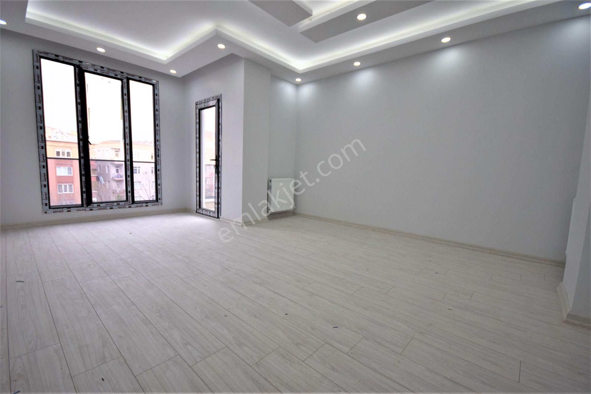 Goldhouse Dan Satılık Siyavuşpaşa Da Yeni Bina Da 4+2 Dubleks