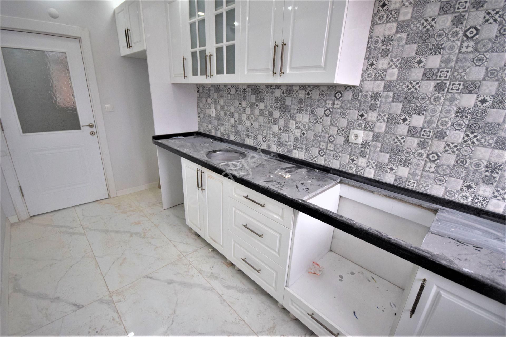 Goldhouse Dan Satılık Siyavuşpaşa Da Yeni Bina Da 4+2 Dubleks - Görsel 8