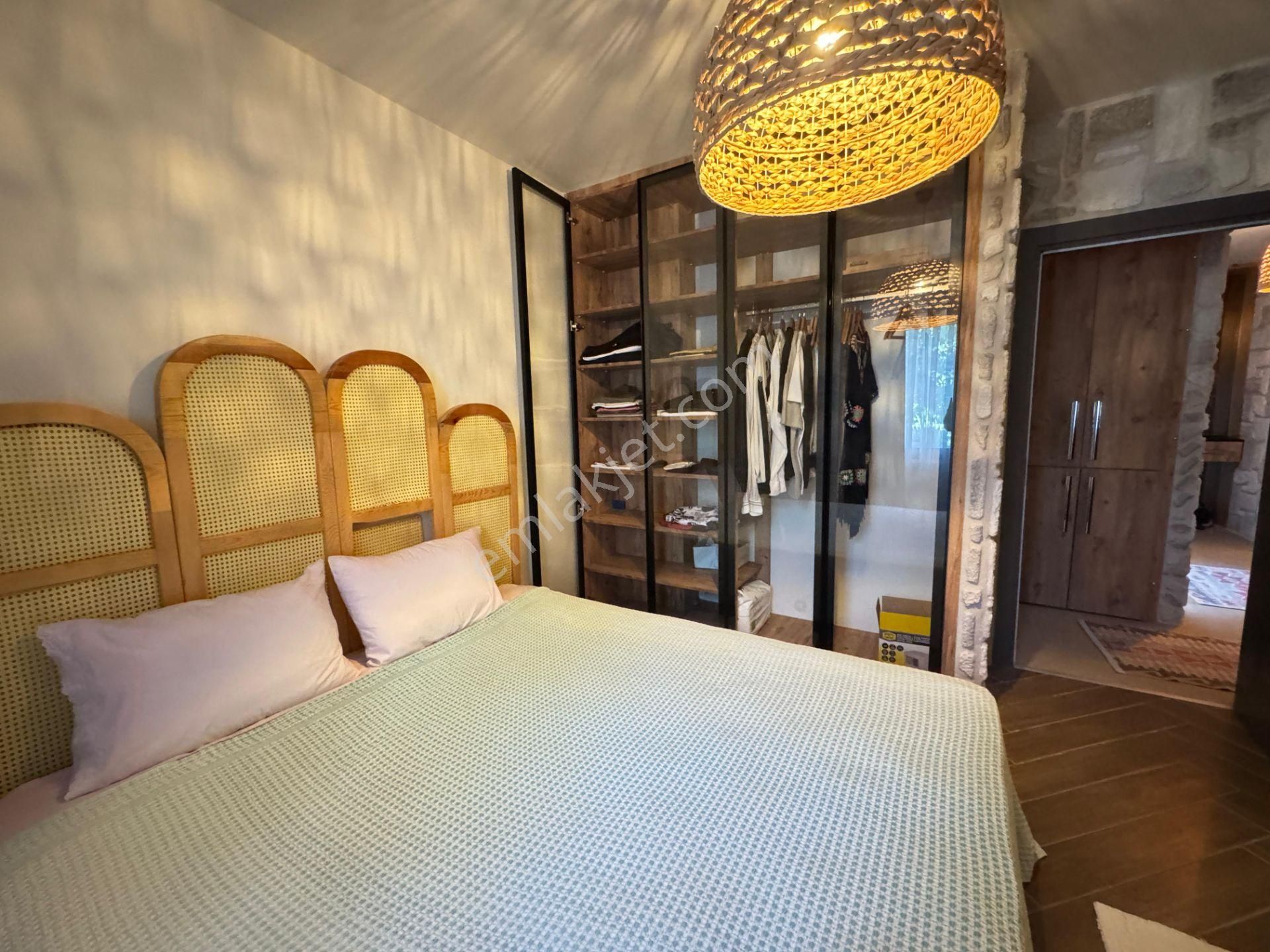 Agr Group'tan Bitez Deniz Manzaralı Satılık 2+1 Bahçe Katı Daire - Görsel 22