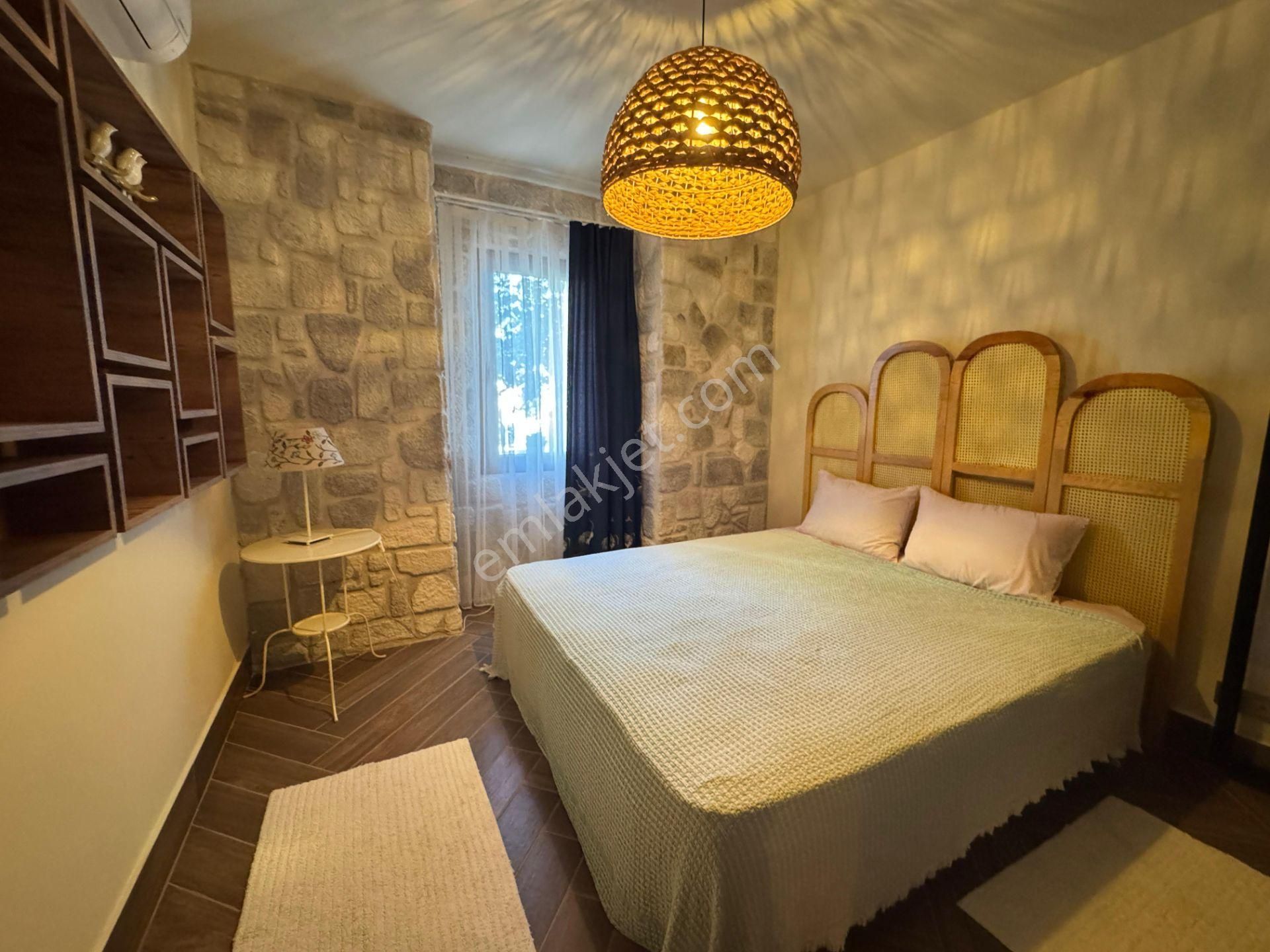 Agr Group'tan Bitez Deniz Manzaralı Satılık 2+1 Bahçe Katı Daire - Görsel 21