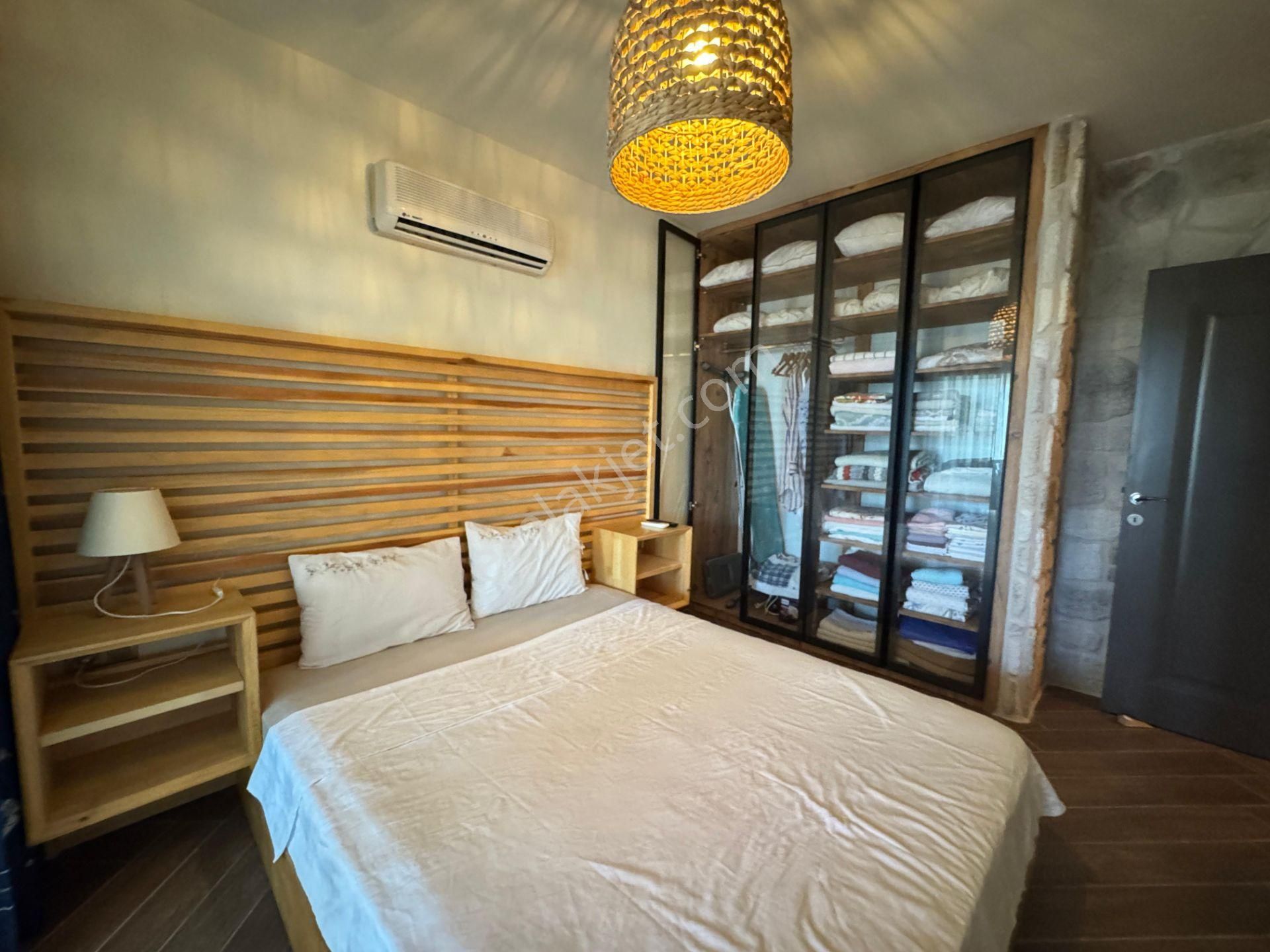 Agr Group'tan Bitez Deniz Manzaralı Satılık 2+1 Bahçe Katı Daire - Görsel 20