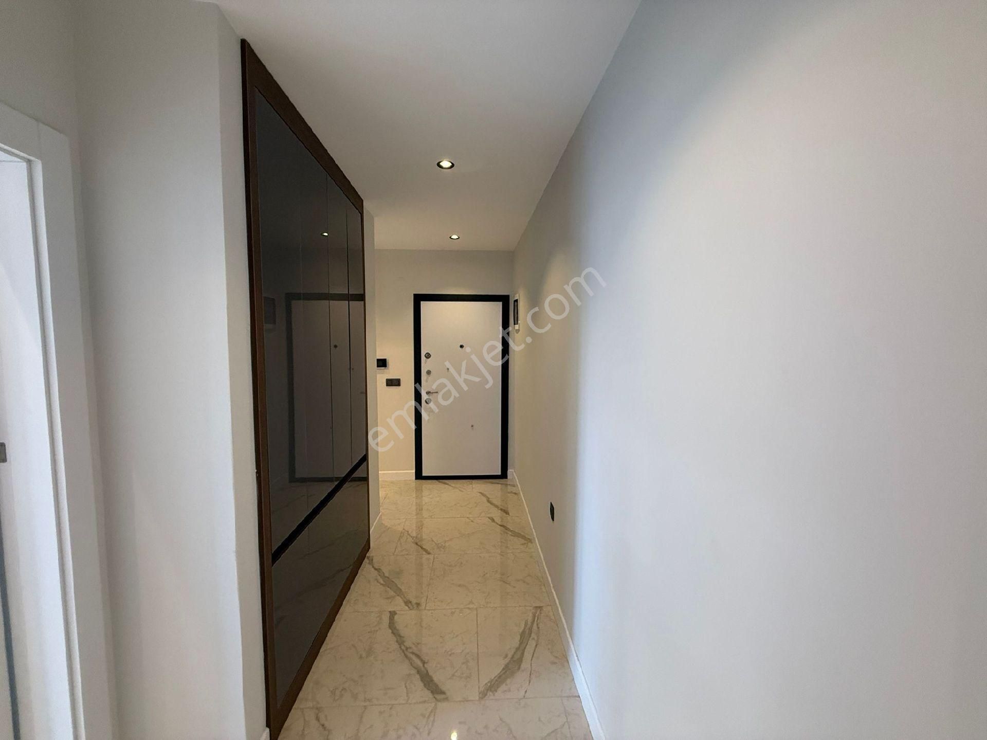 Acill Satılık Sıfır Eşyalı Ara Kat Bahçeli Daire - Görsel 11